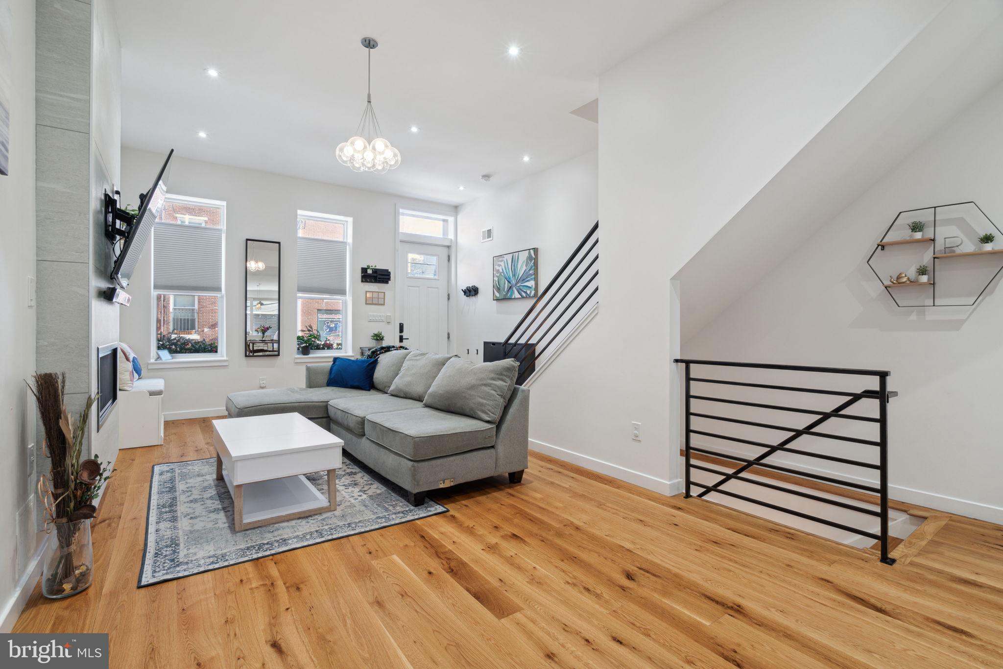 GRADUATE HOSPITAL - Residential