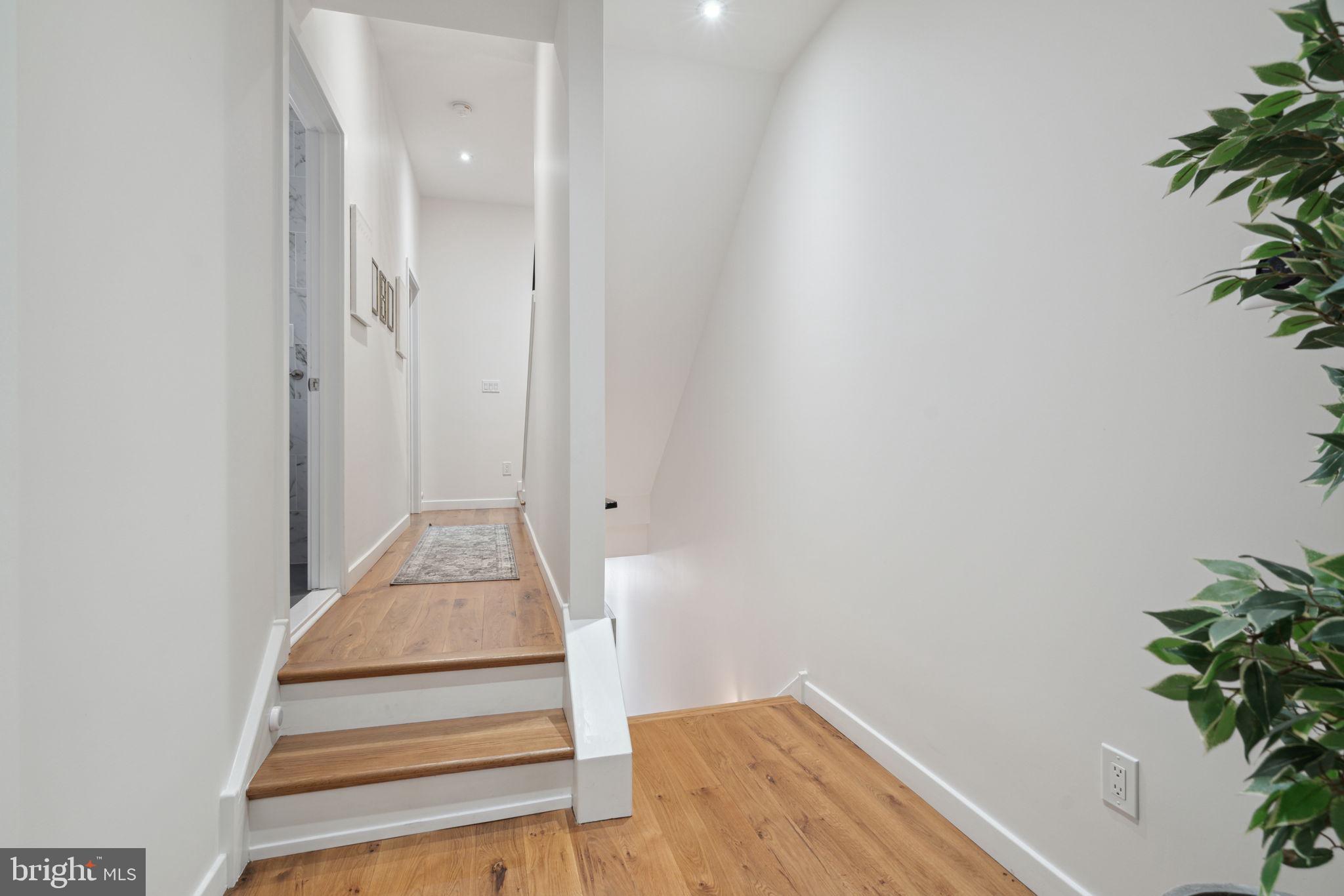 GRADUATE HOSPITAL - Residential