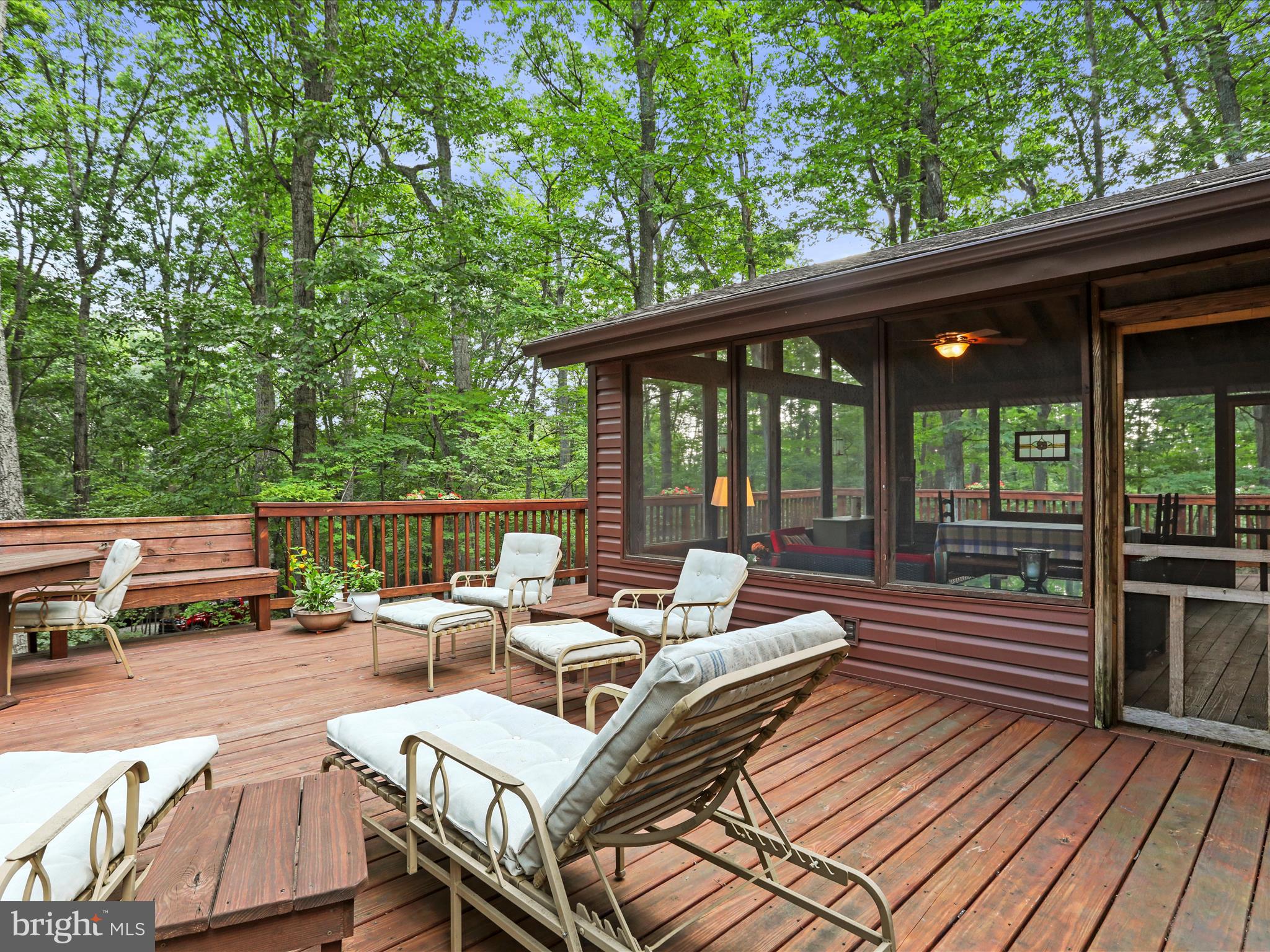 THE WOODS - Residential