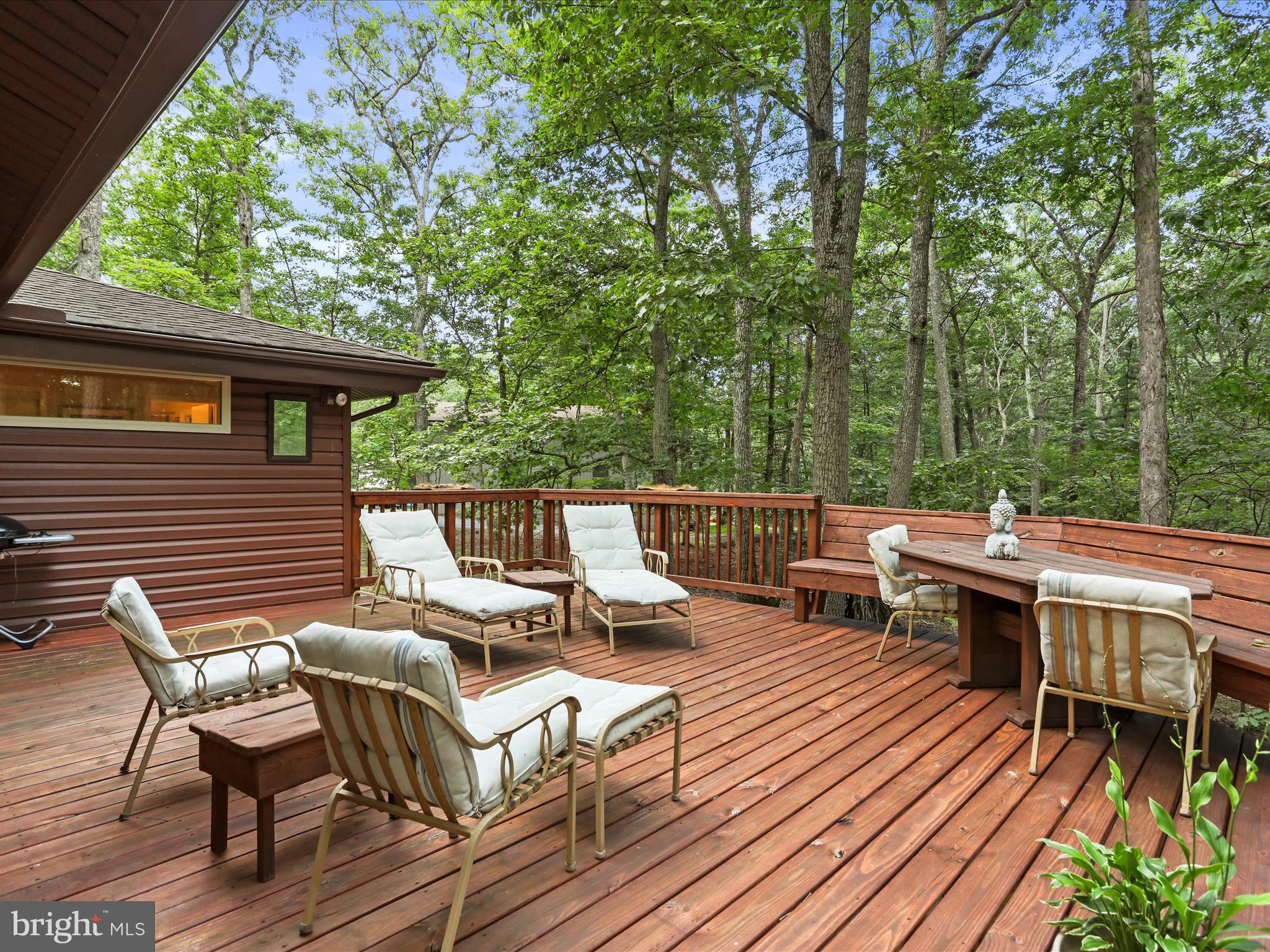 THE WOODS - Residential