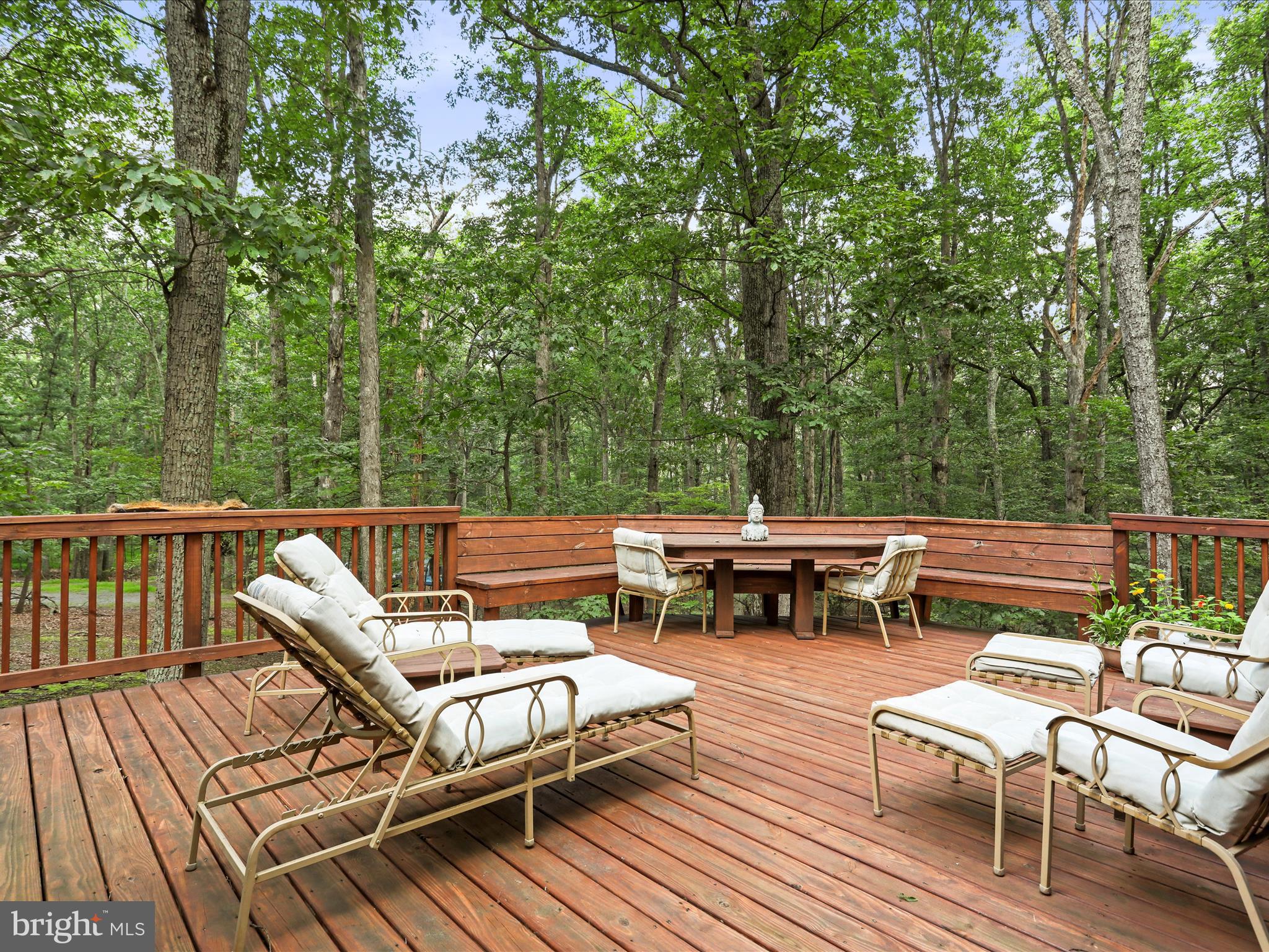 THE WOODS - Residential