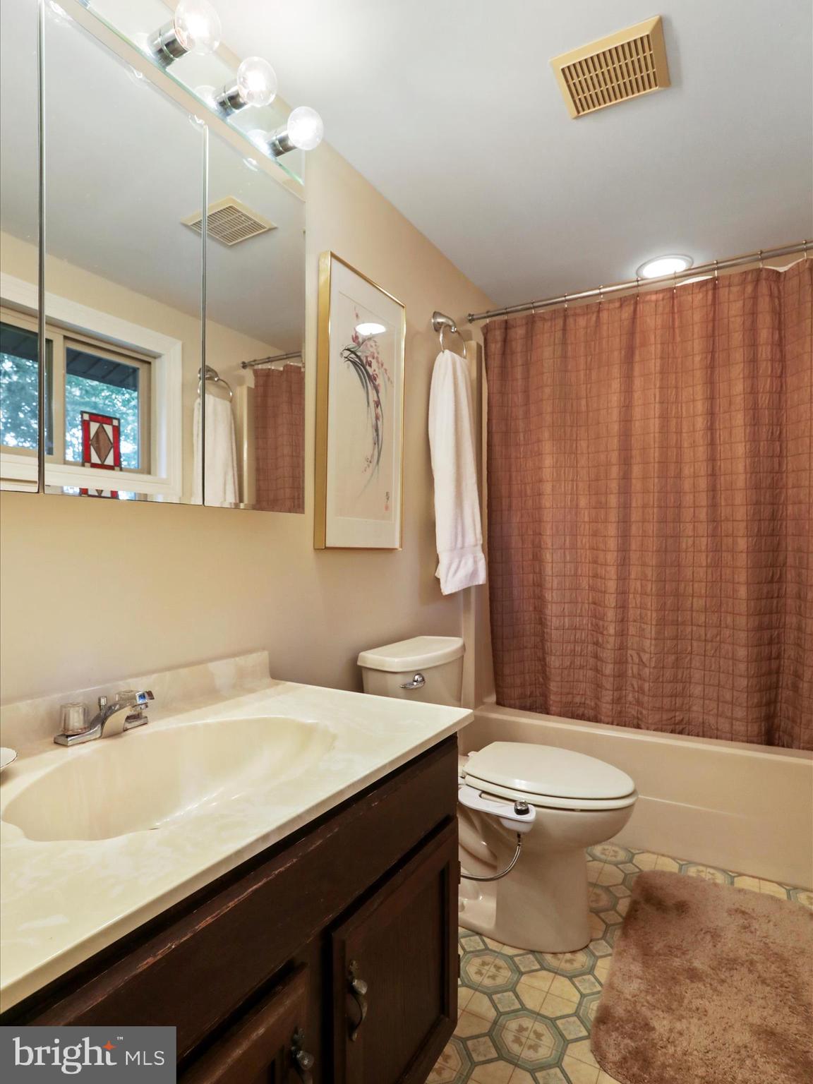 THE WOODS - Residential