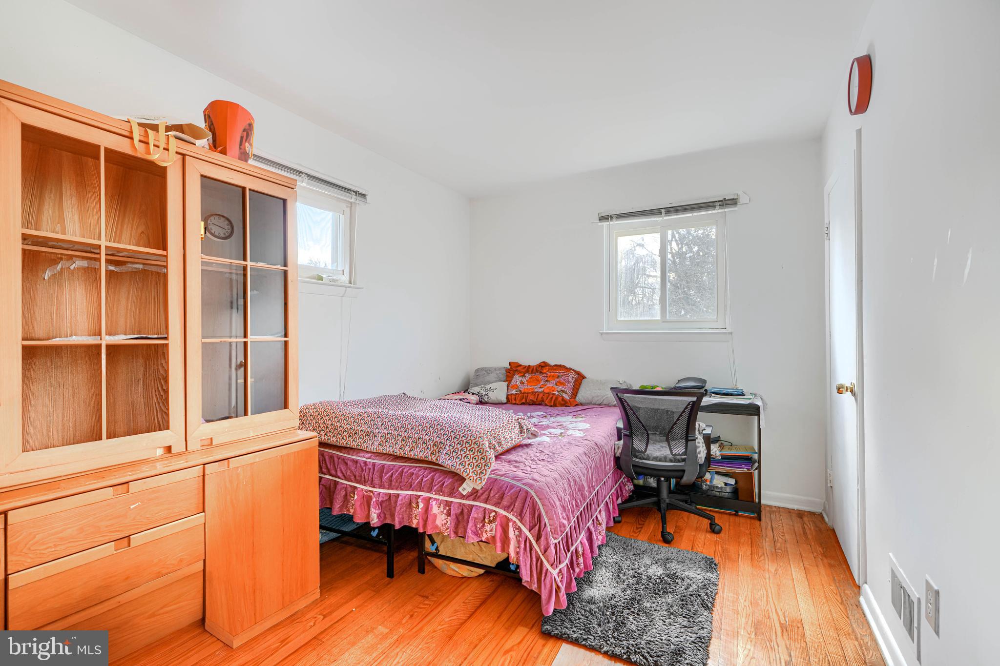 CATONSVILLE MANOR - Residential