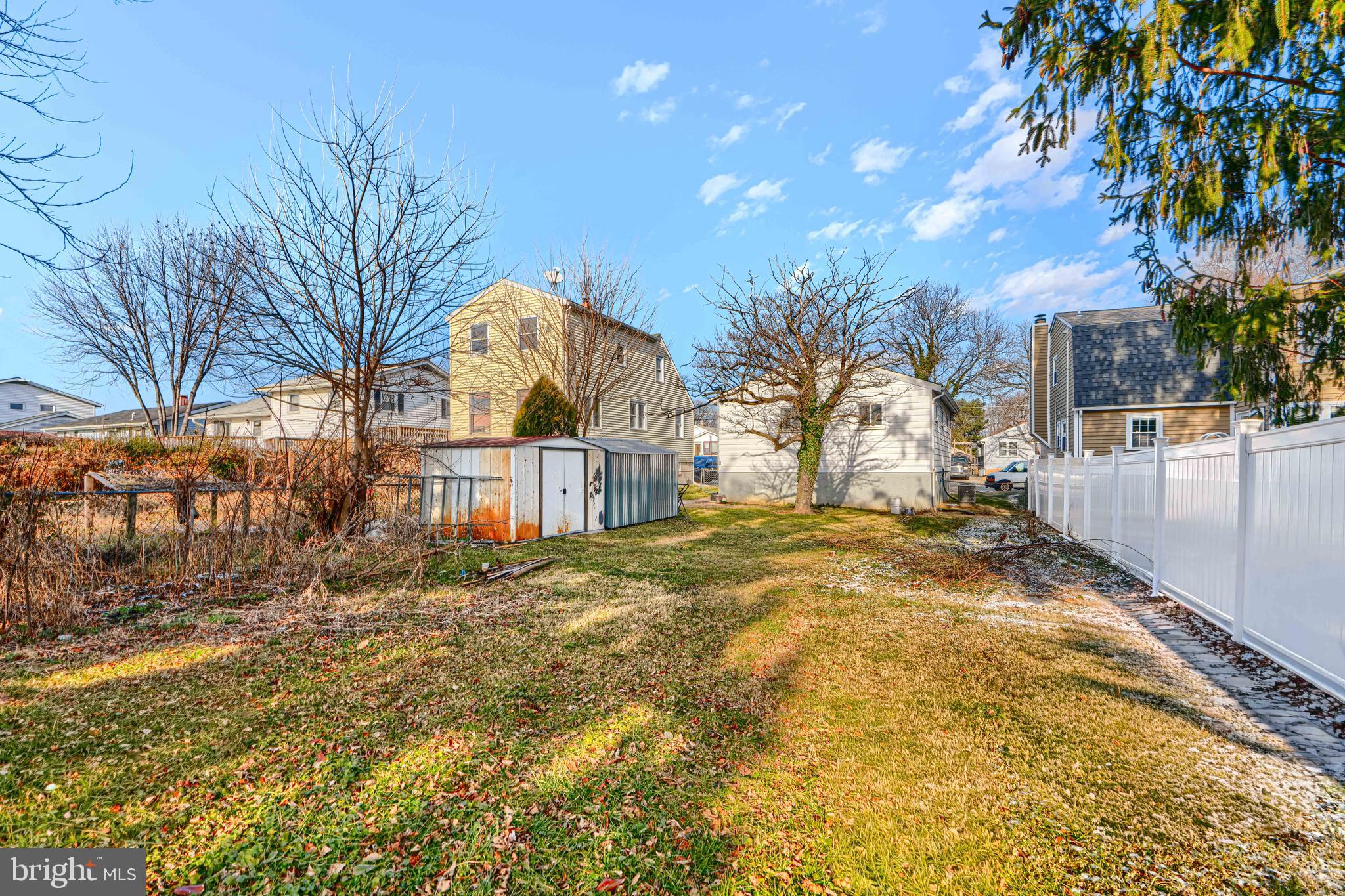 CATONSVILLE MANOR - Residential