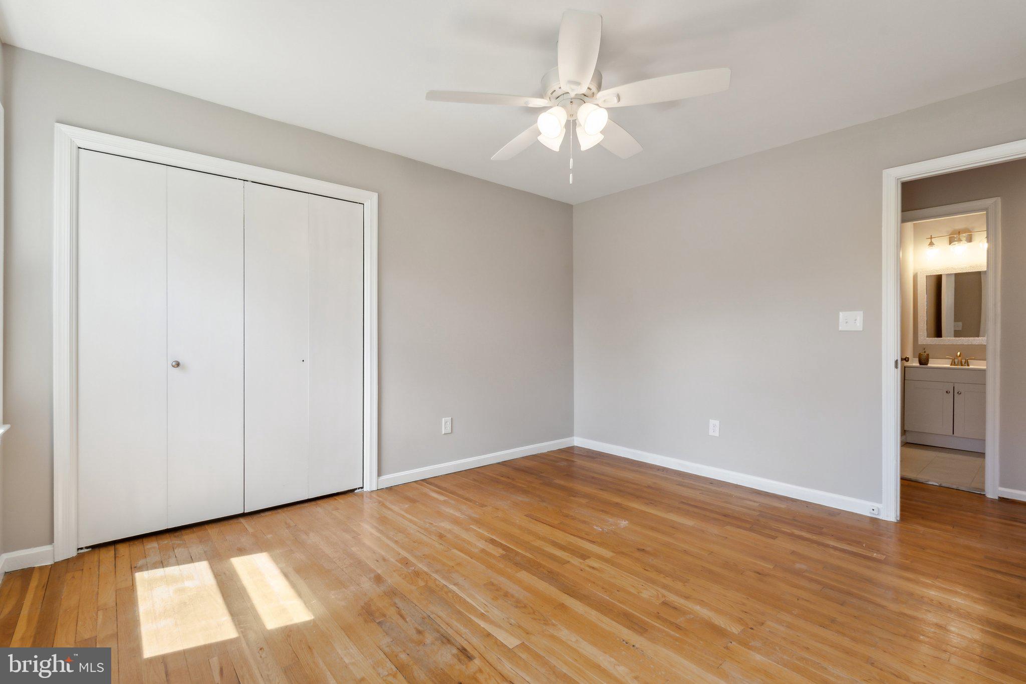 MILL CREEK TOWNE - Residential