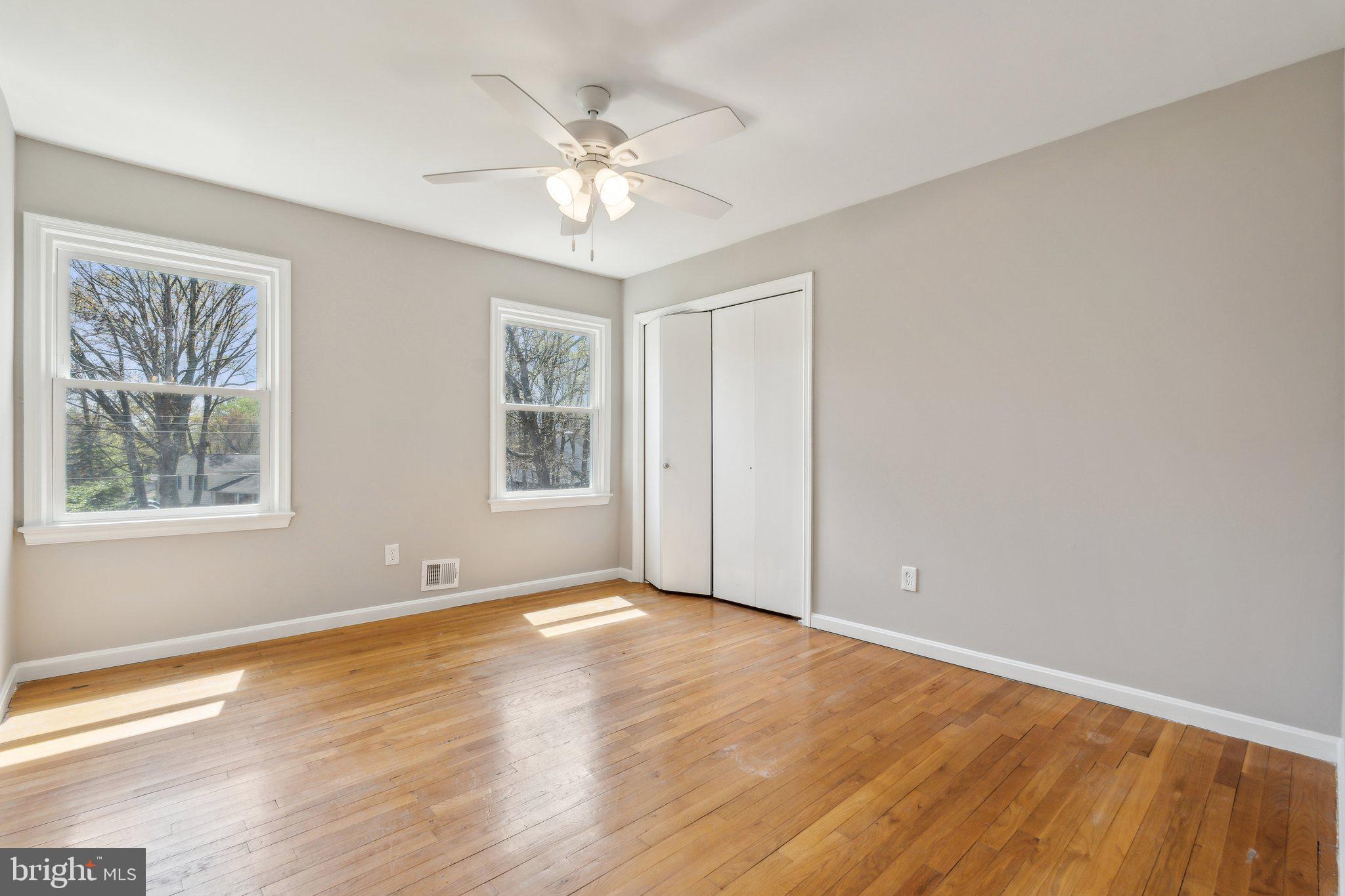 MILL CREEK TOWNE - Residential