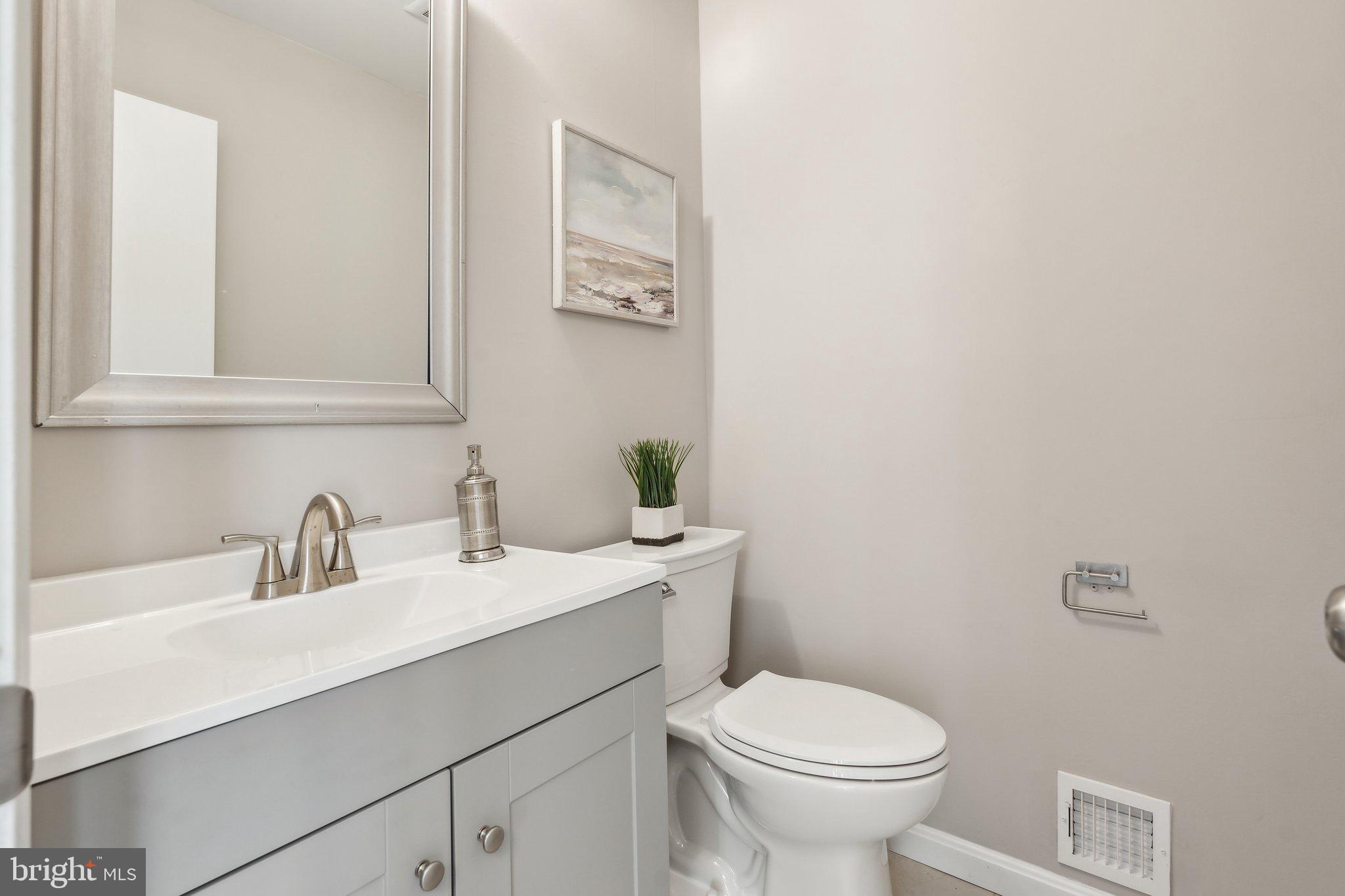 MILL CREEK TOWNE - Residential