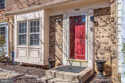 4906 MCFARLAND DRIVE FAIRFAX VA 22032