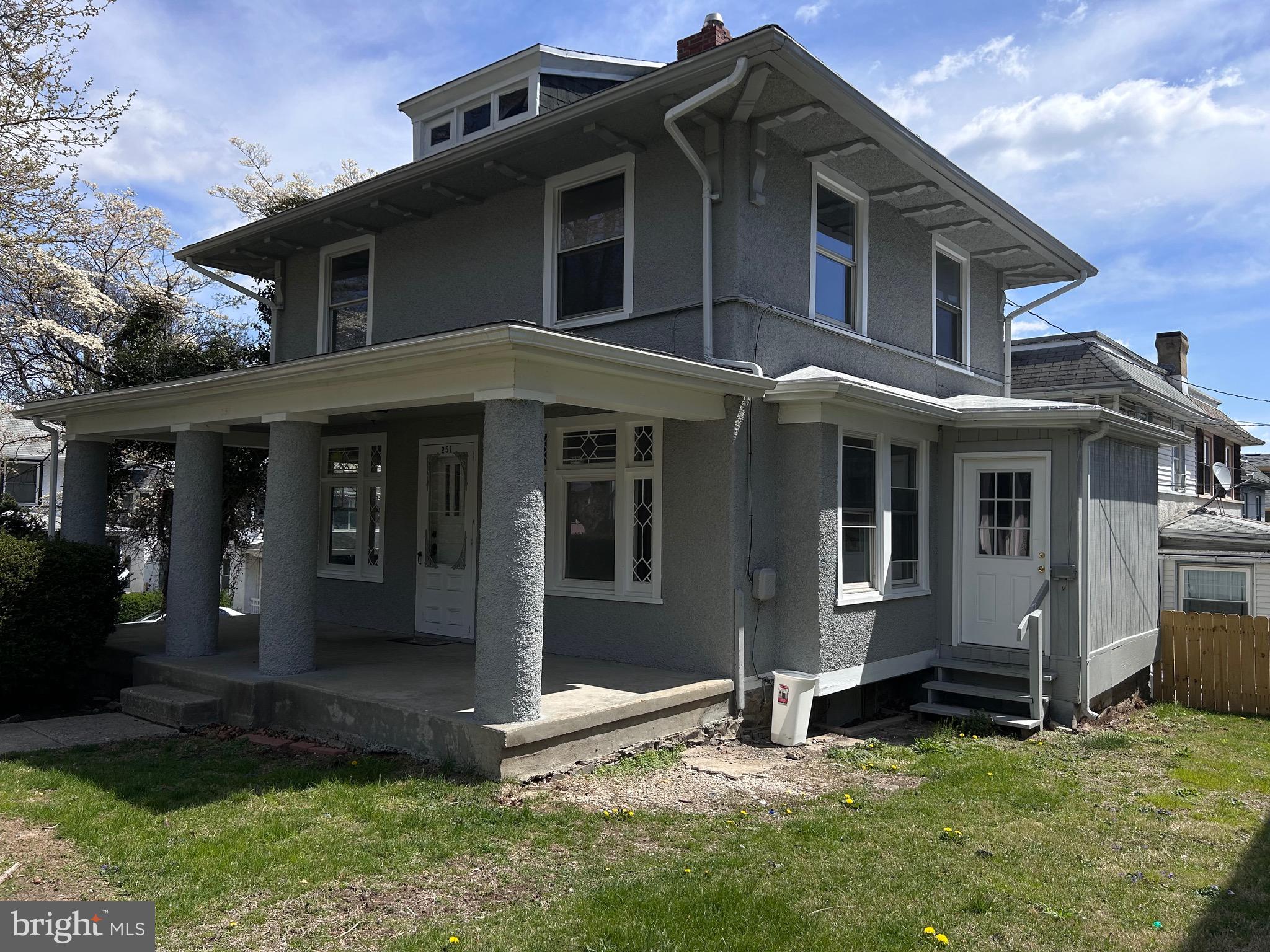 251 CARSONIA AVENUE