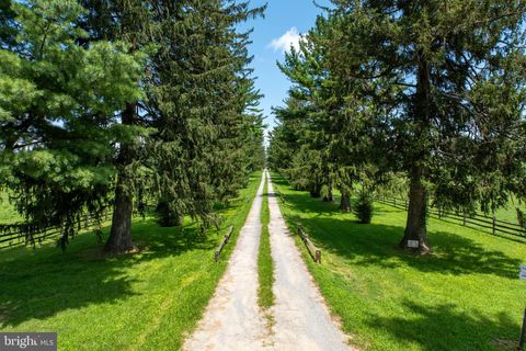 Photo of 1560 W Doe Run Road, KENNETT SQUARE, PA 19348 (MLS # PACT2106136)