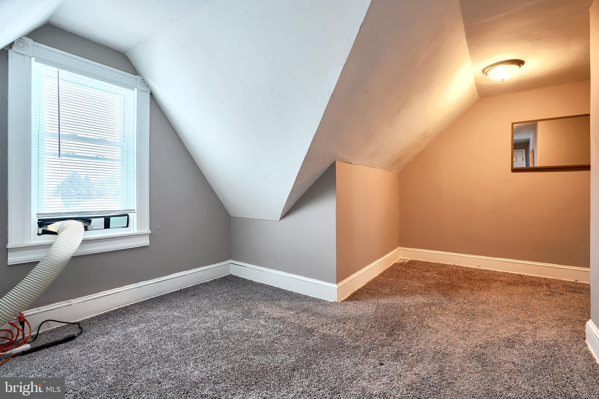 PIKESVILLE - Commercial Sale