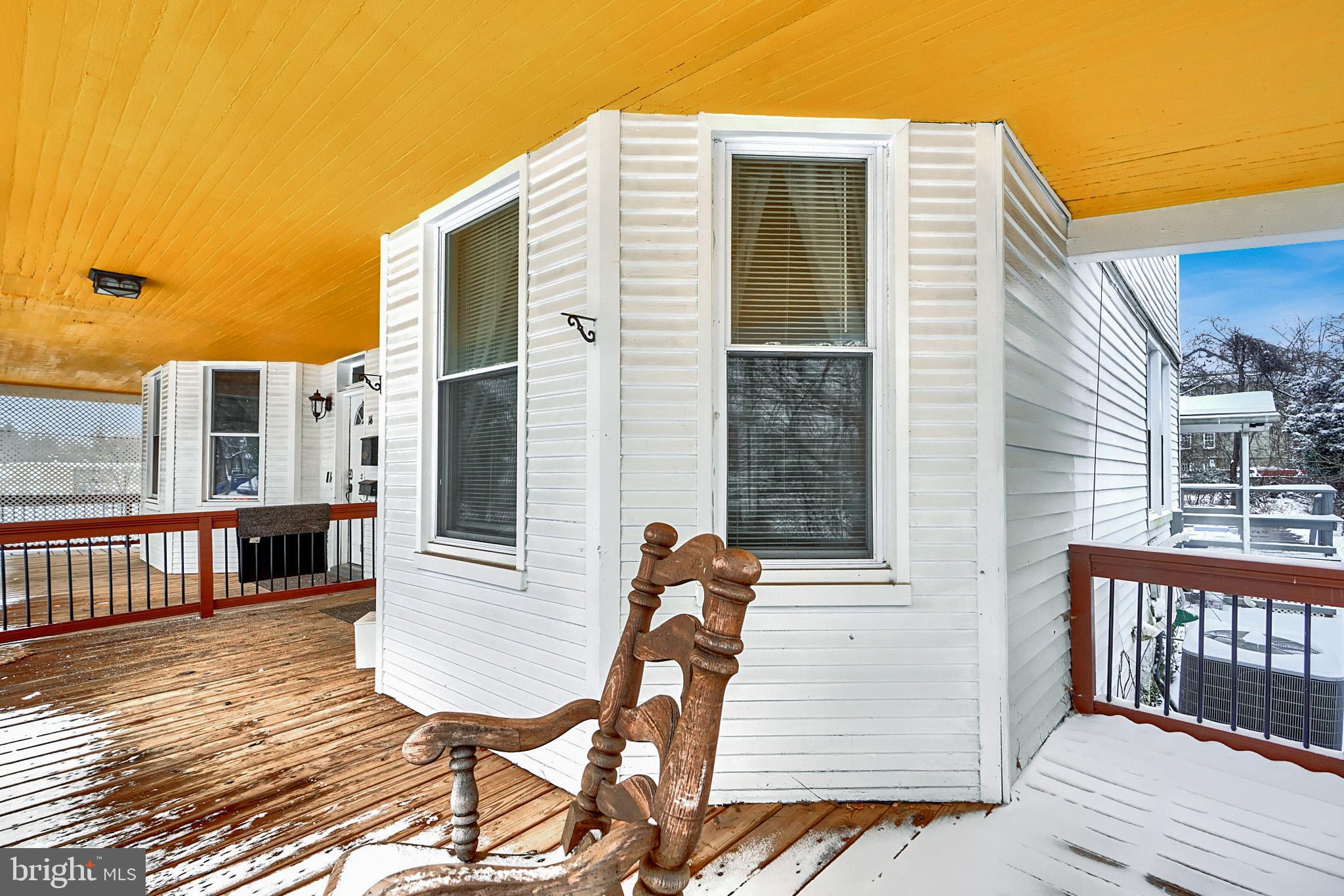 PIKESVILLE - Commercial Sale