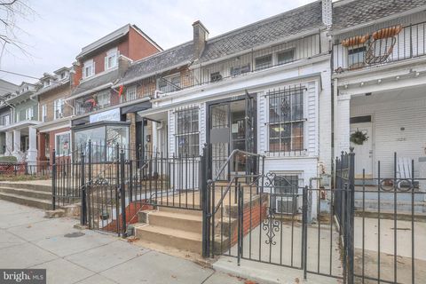 Photo of 222 Upshur Street NW, WASHINGTON, DC 20011 (MLS # DCDC2242172)