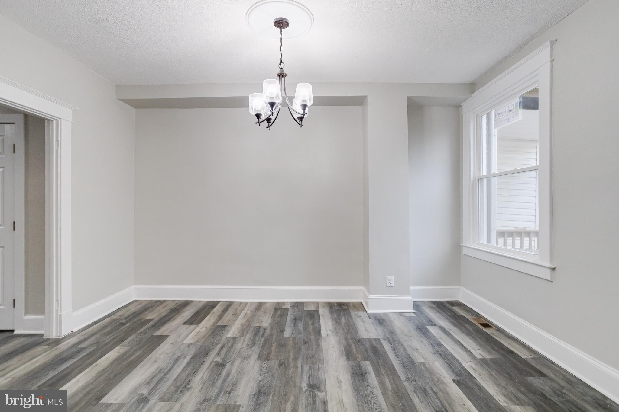 BELAIR-EDISON - Residential