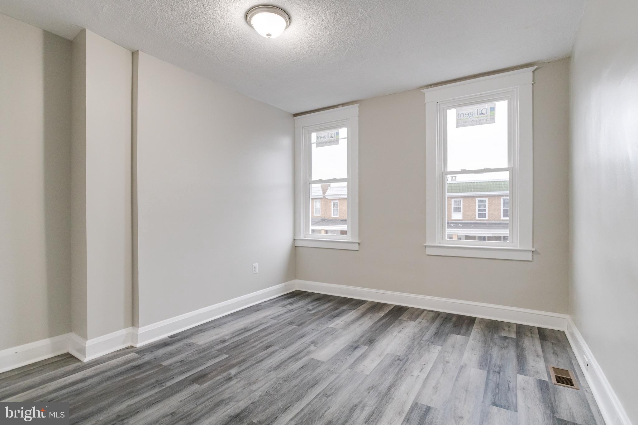 BELAIR-EDISON - Residential