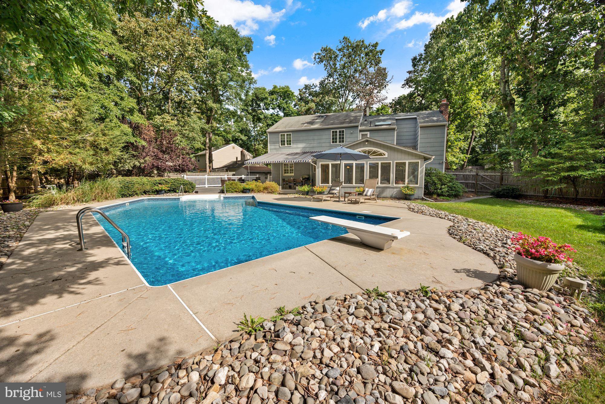 12 FOXWOOD LANE