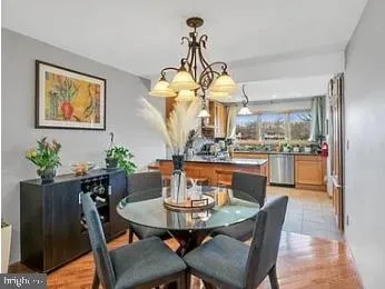 Hillsborough, New Jersey 08844, United States, 3 Bedrooms Bedrooms, ,4 BathroomsBathrooms,Residential,Active,186085