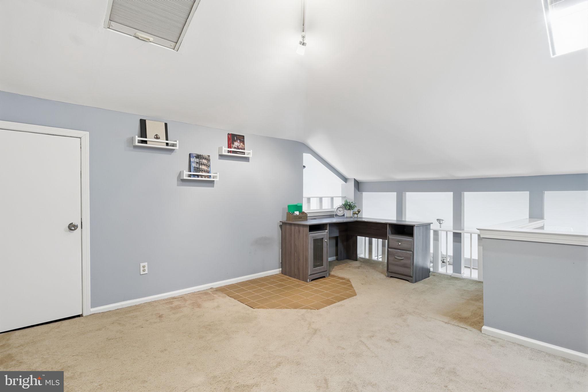 BROOKSIDE - Residential