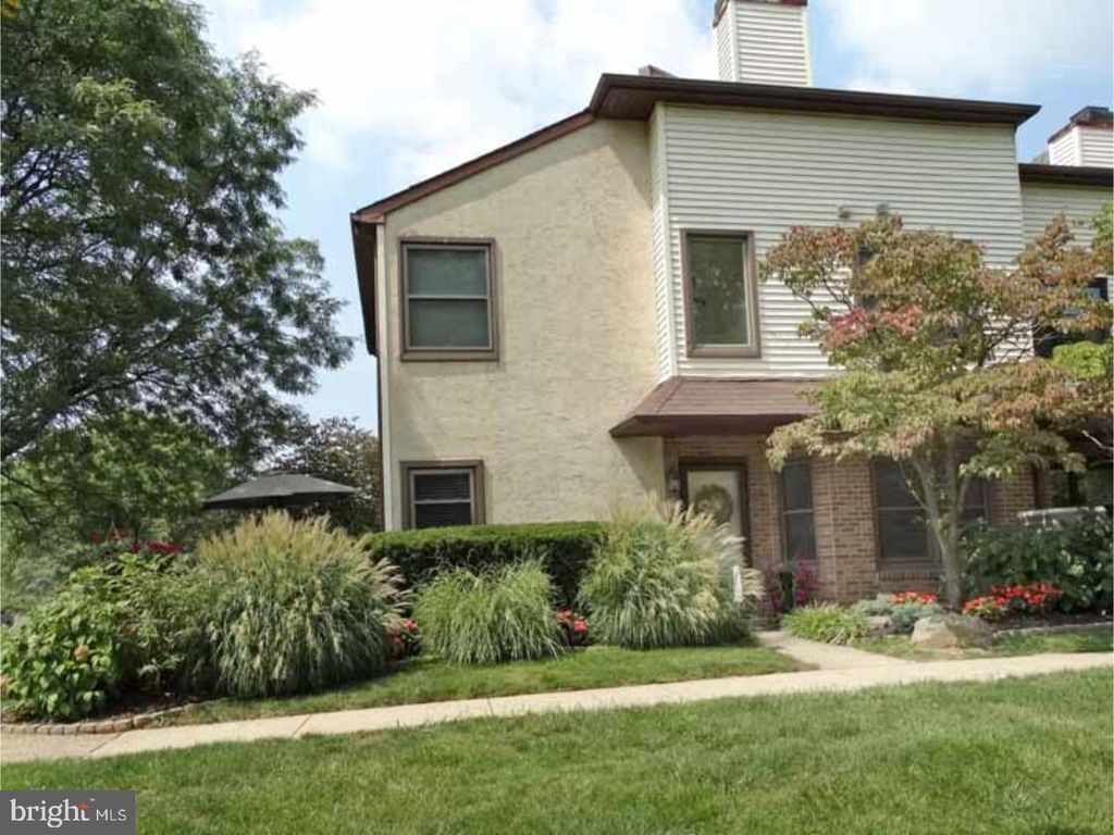 Photo of 2 Heather Court, NEWTOWN, PA 18940 (MLS # PABU2111370)