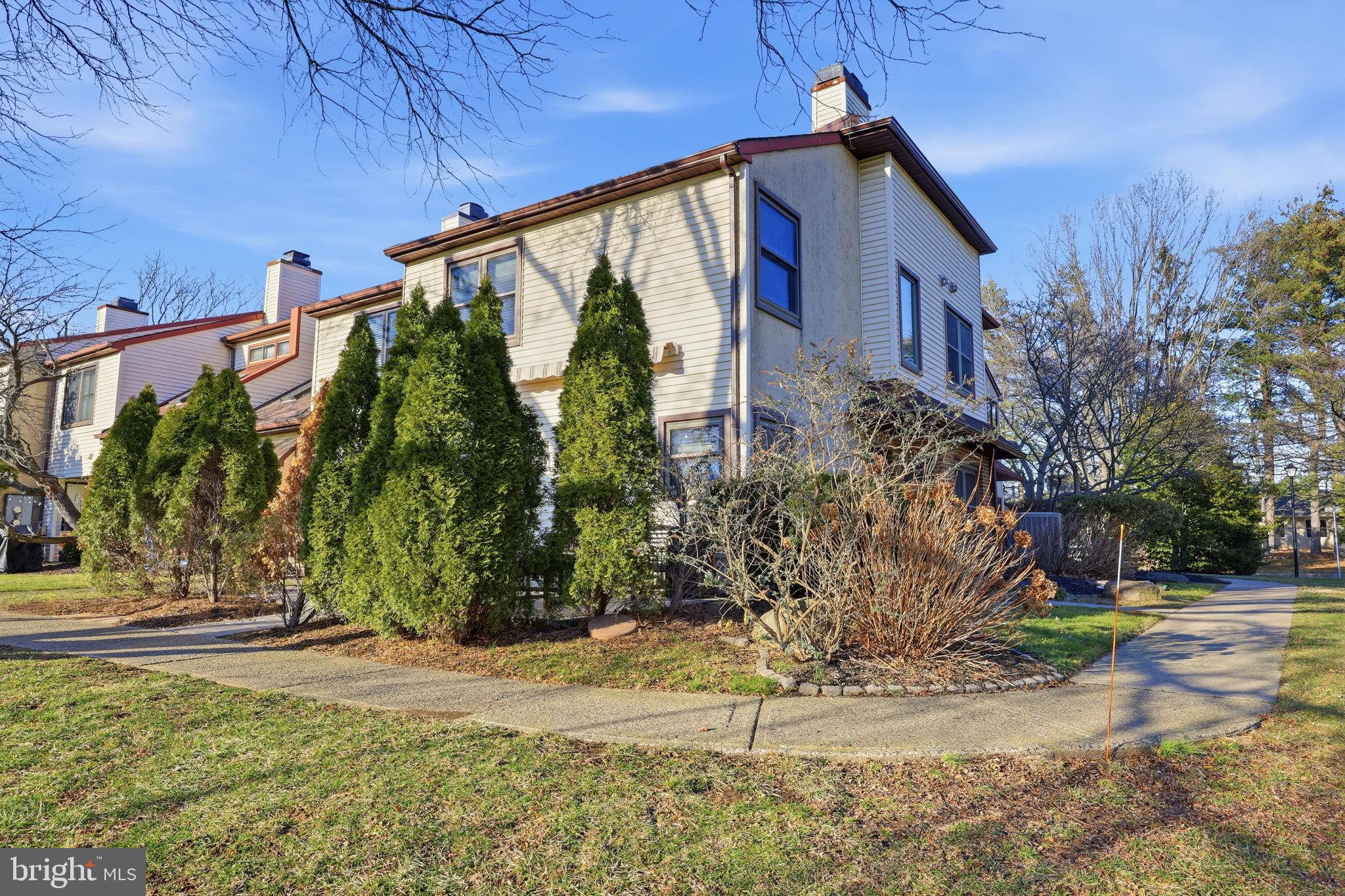 BROOKSIDE - Residential