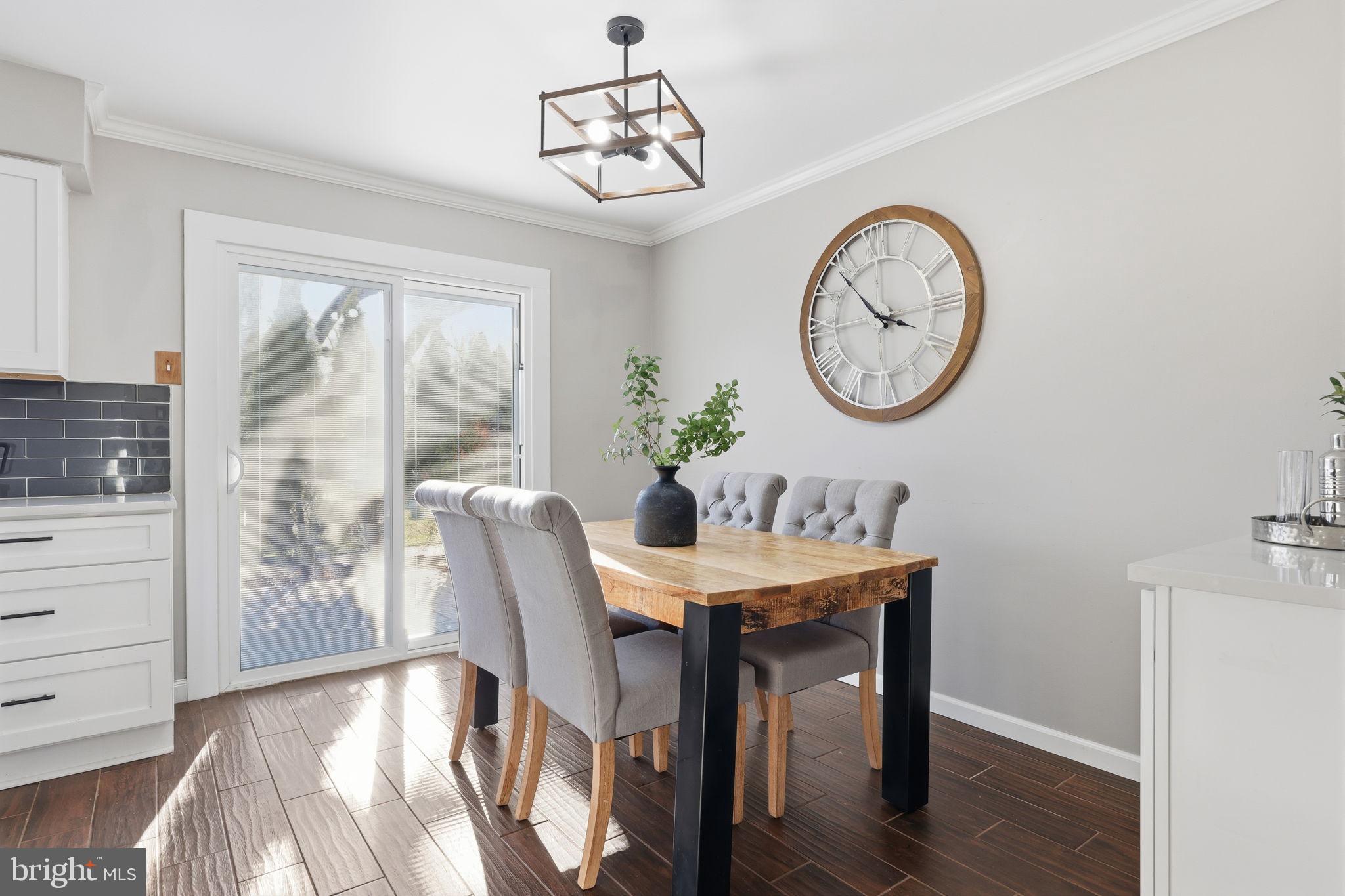 BROOKSIDE - Residential