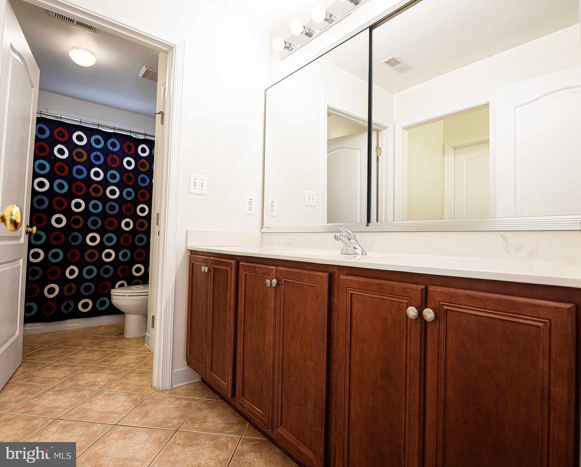 THE ESTATES AT CEDARDAY - Residential