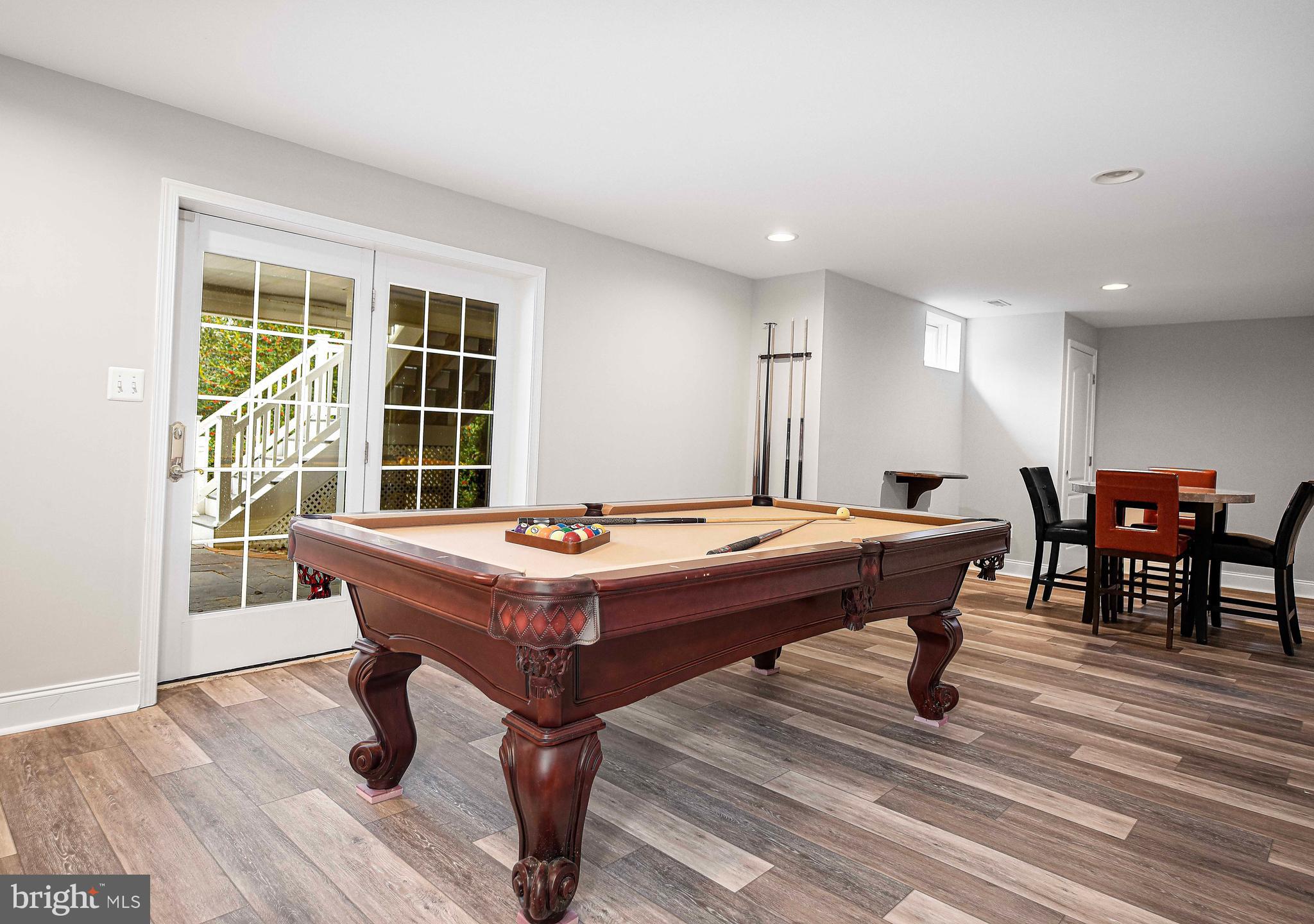 THE ESTATES AT CEDARDAY - Residential