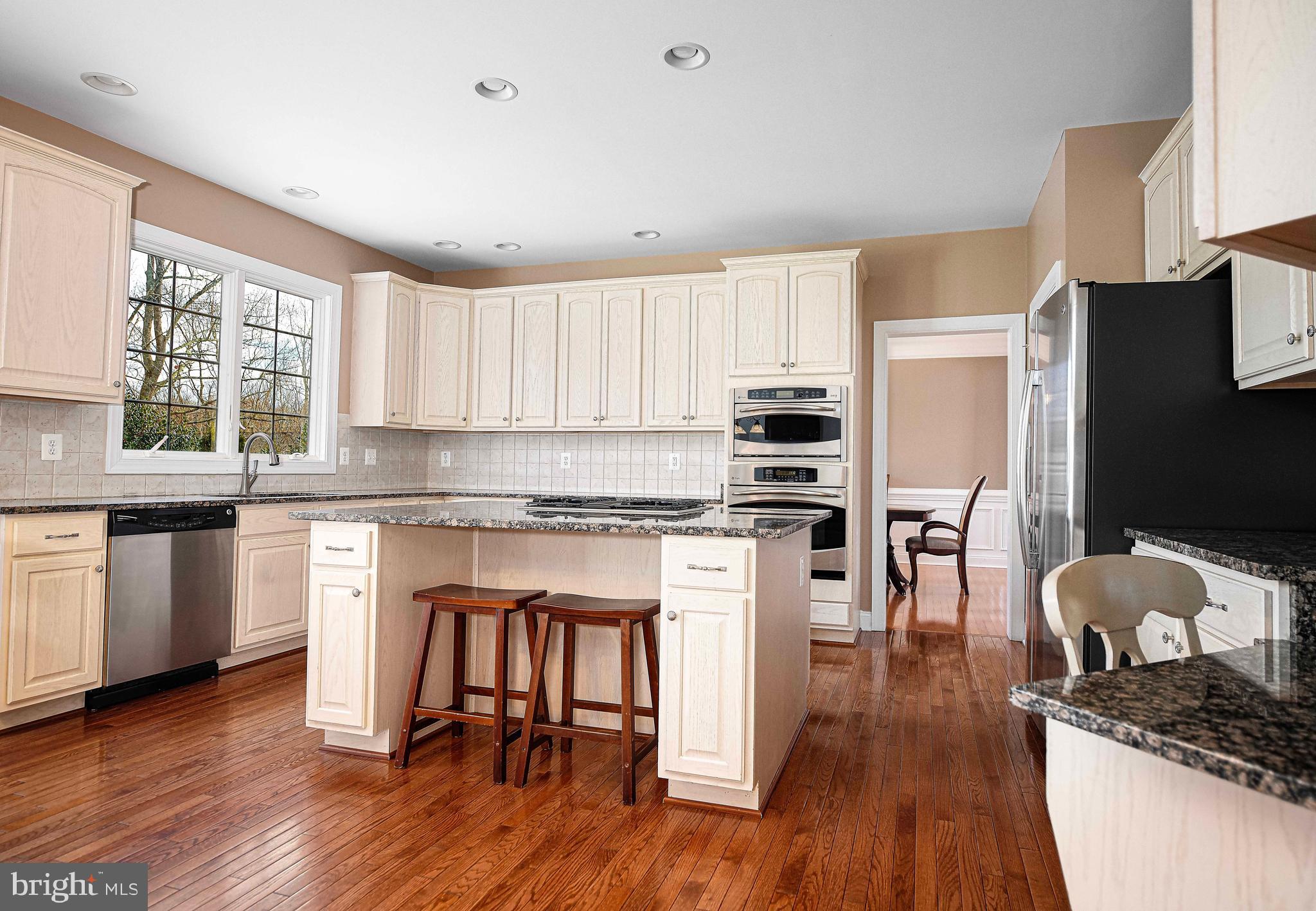 THE ESTATES AT CEDARDAY - Residential