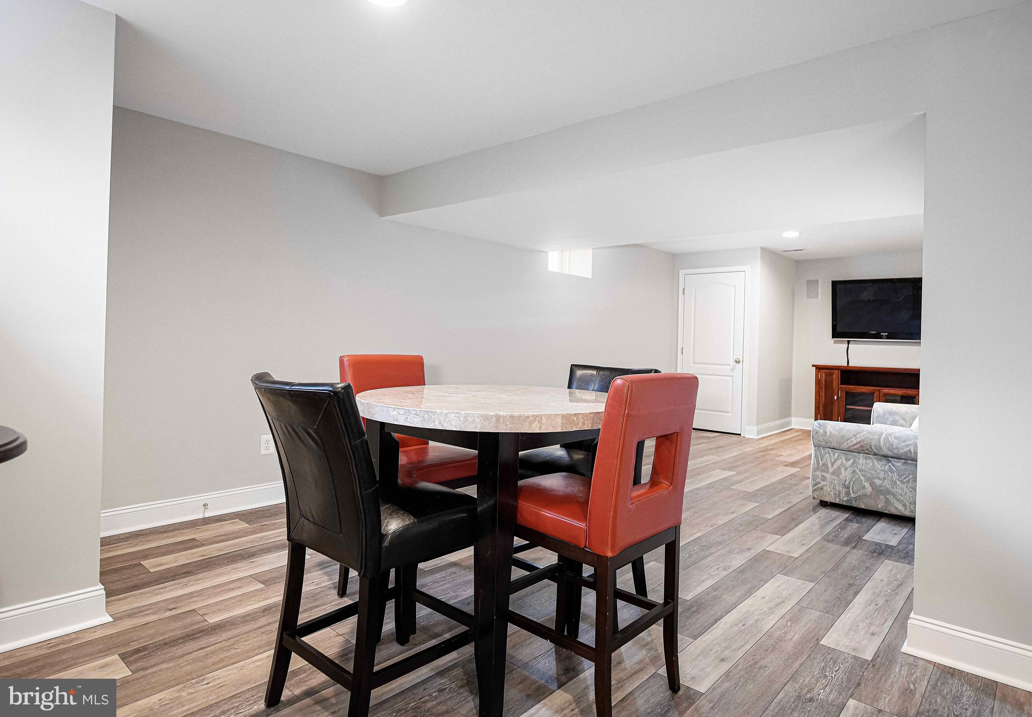 THE ESTATES AT CEDARDAY - Residential