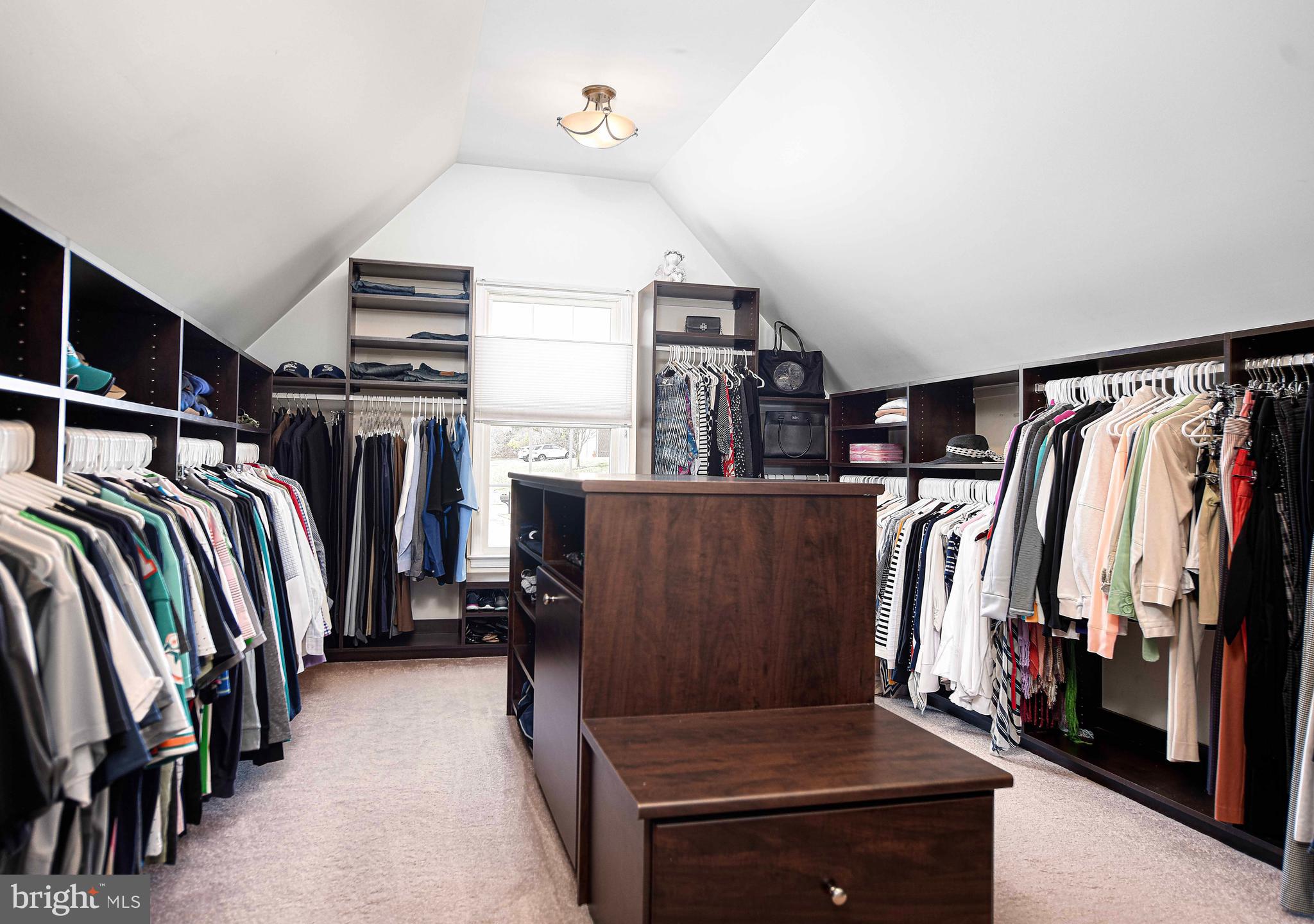 THE ESTATES AT CEDARDAY - Residential