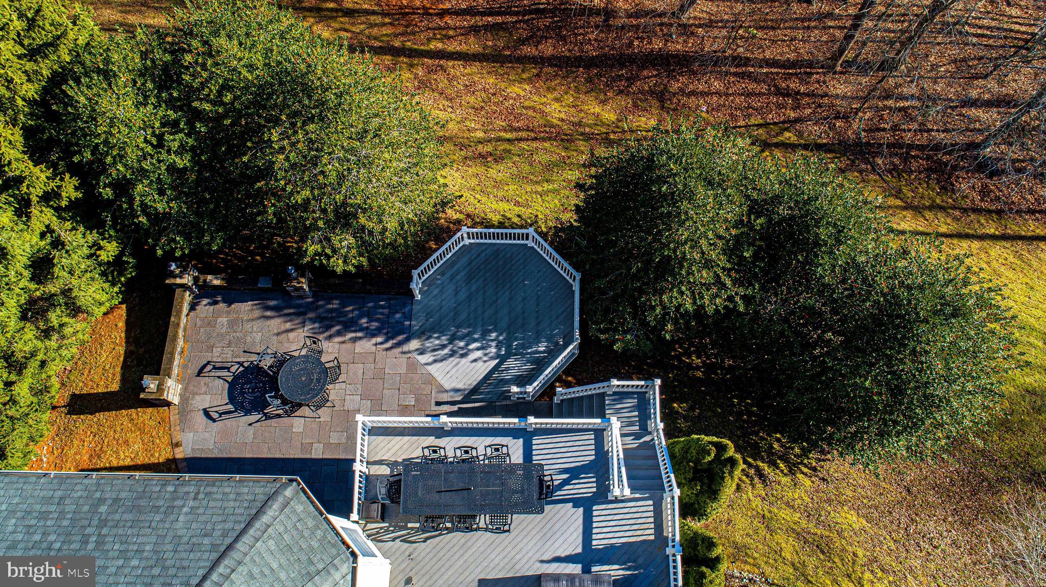 THE ESTATES AT CEDARDAY - Residential