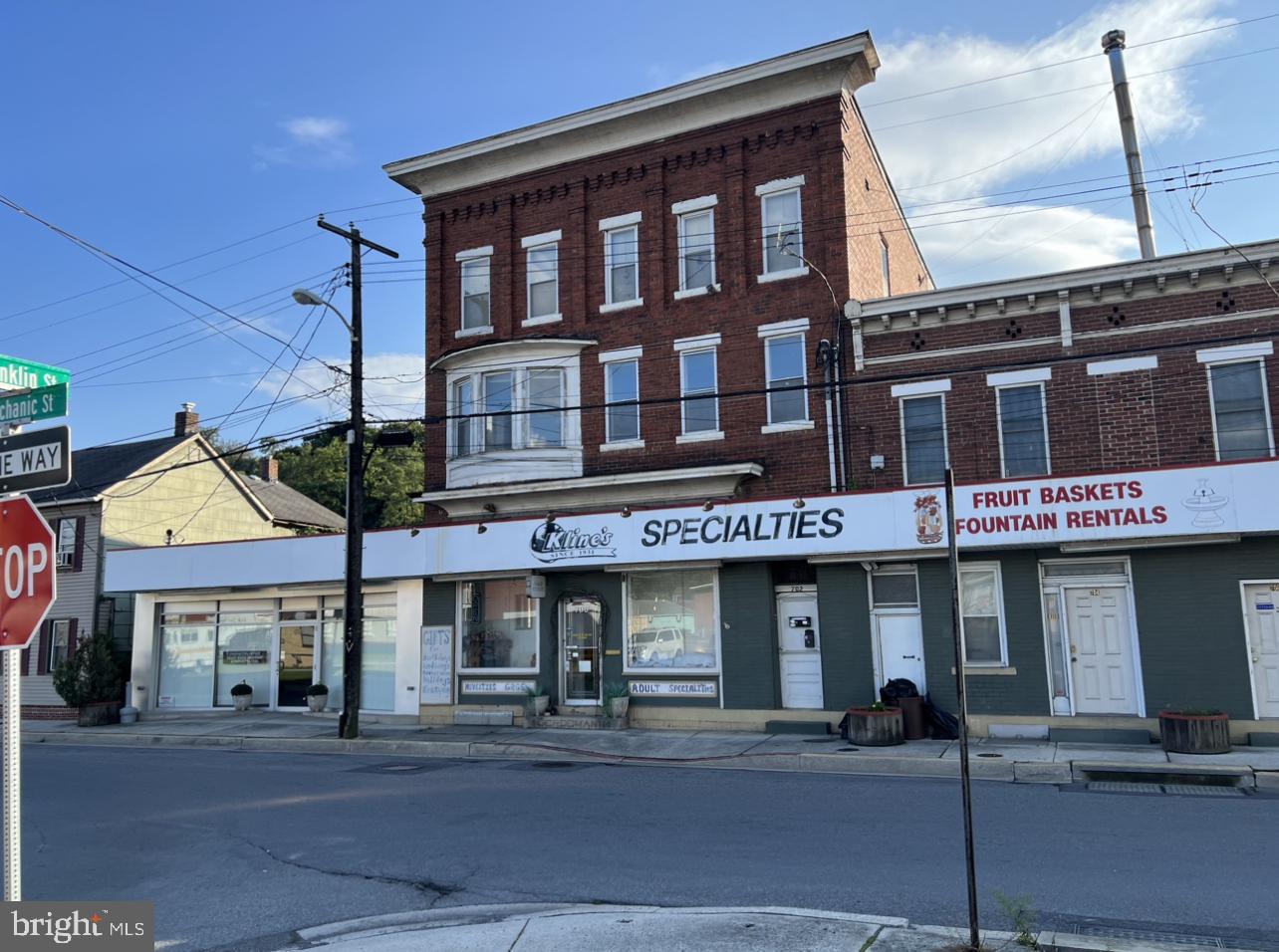 Must have proof of funds or pre-approval, serious buyers only. Tenants require 48 hrs notice prior to showing.
Attention Investors!! HUGE PRICE REDUCTION!!!
This Commercial / Residential property is full of possibilities!! Close to the Narrows, this property backs onto the Canal waterway. #650, #700, #702, #704, #706, #708, #710 and #712 Mechanic St are all part of this unique property. Updated offices, conference room and plenty of storage and restrooms. Multiple retail spaces and 7 apartments with 5 units currently rented. Large open recreation room above a huge garage with an oversize garage door and opener.
This sale includes the following tax ID #'s 05015138, 050155146, 05015197, 050252273 and 05002494
