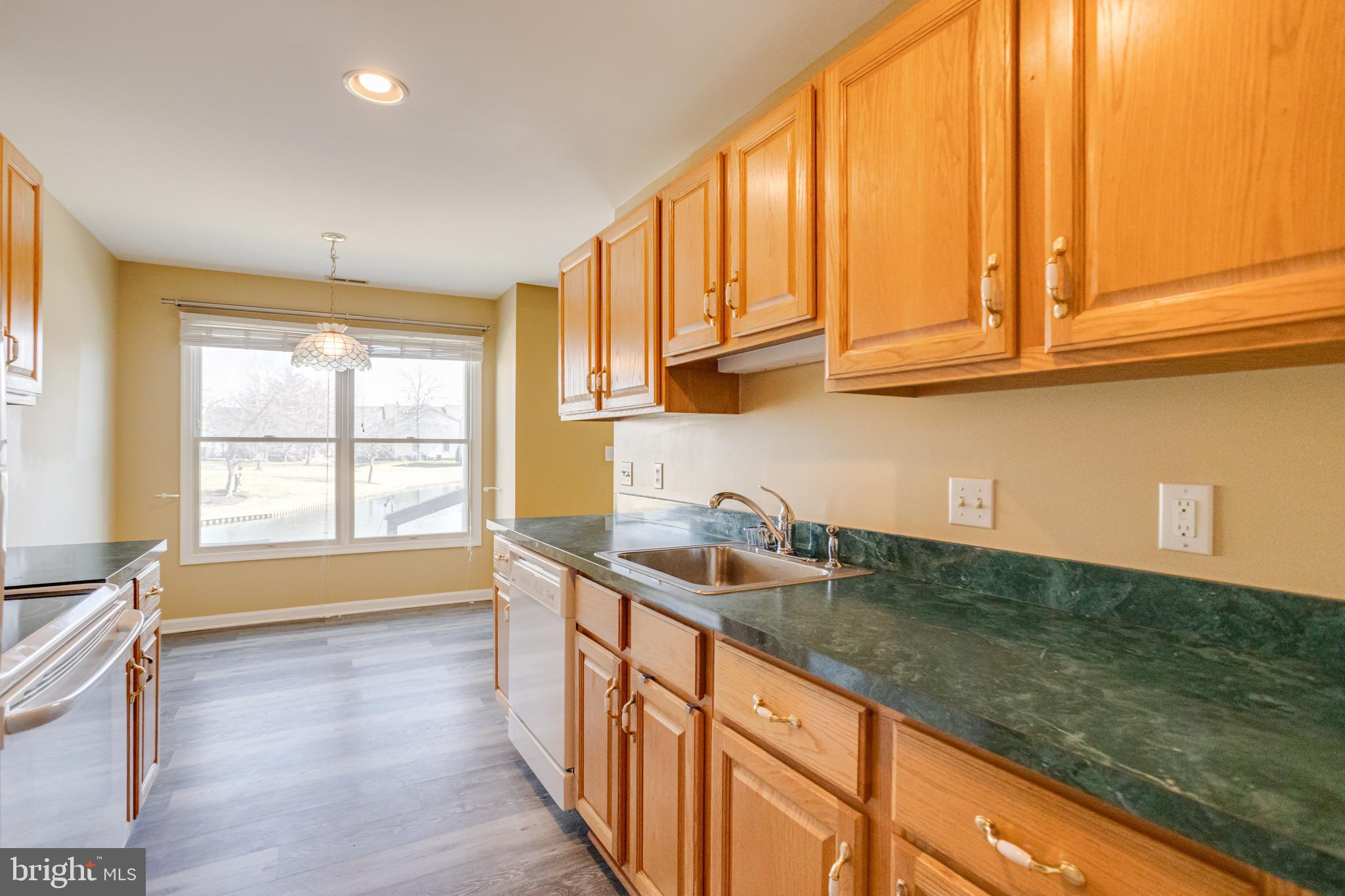 BAYSIDE - Residential