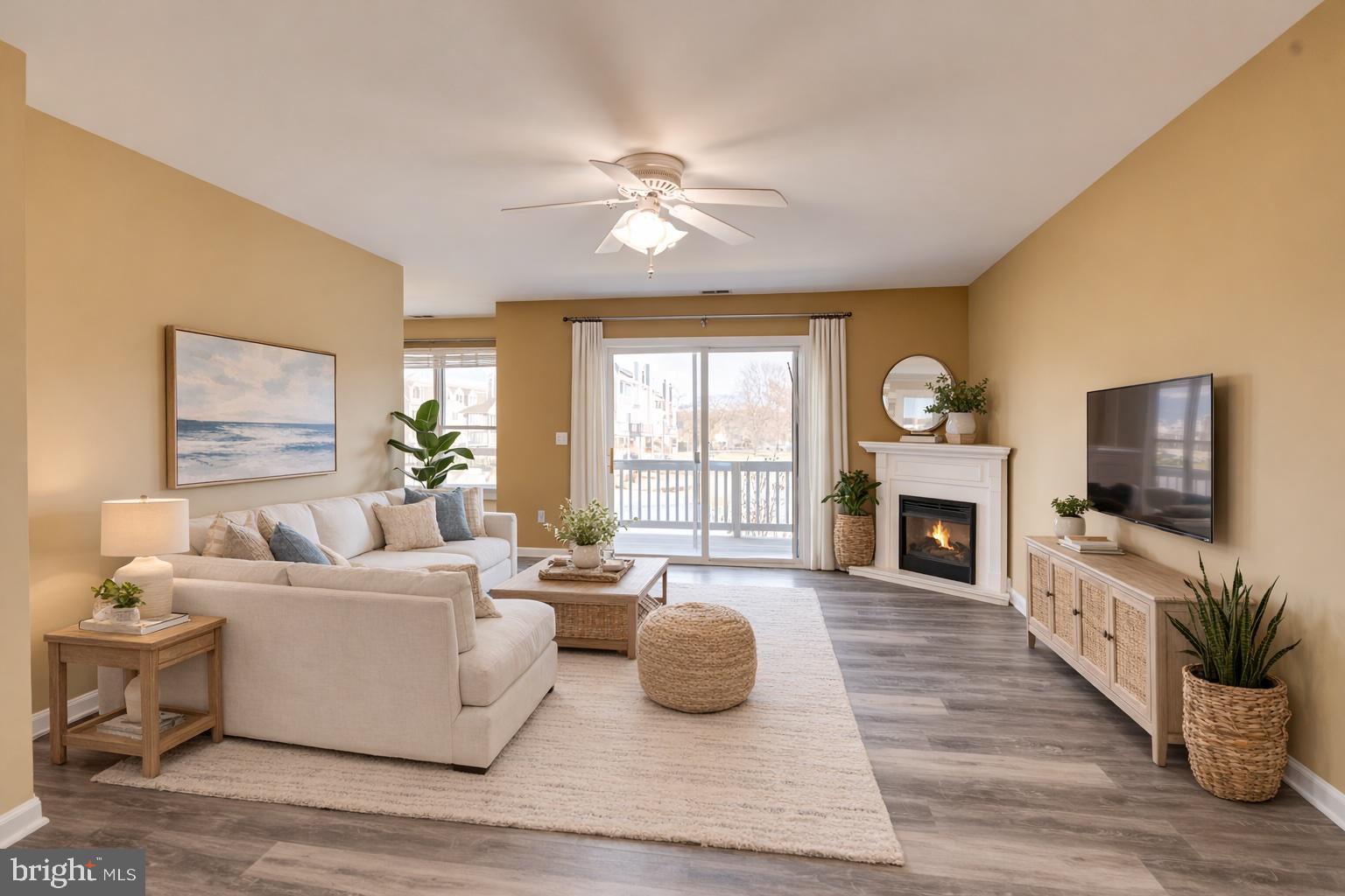 BAYSIDE - Residential