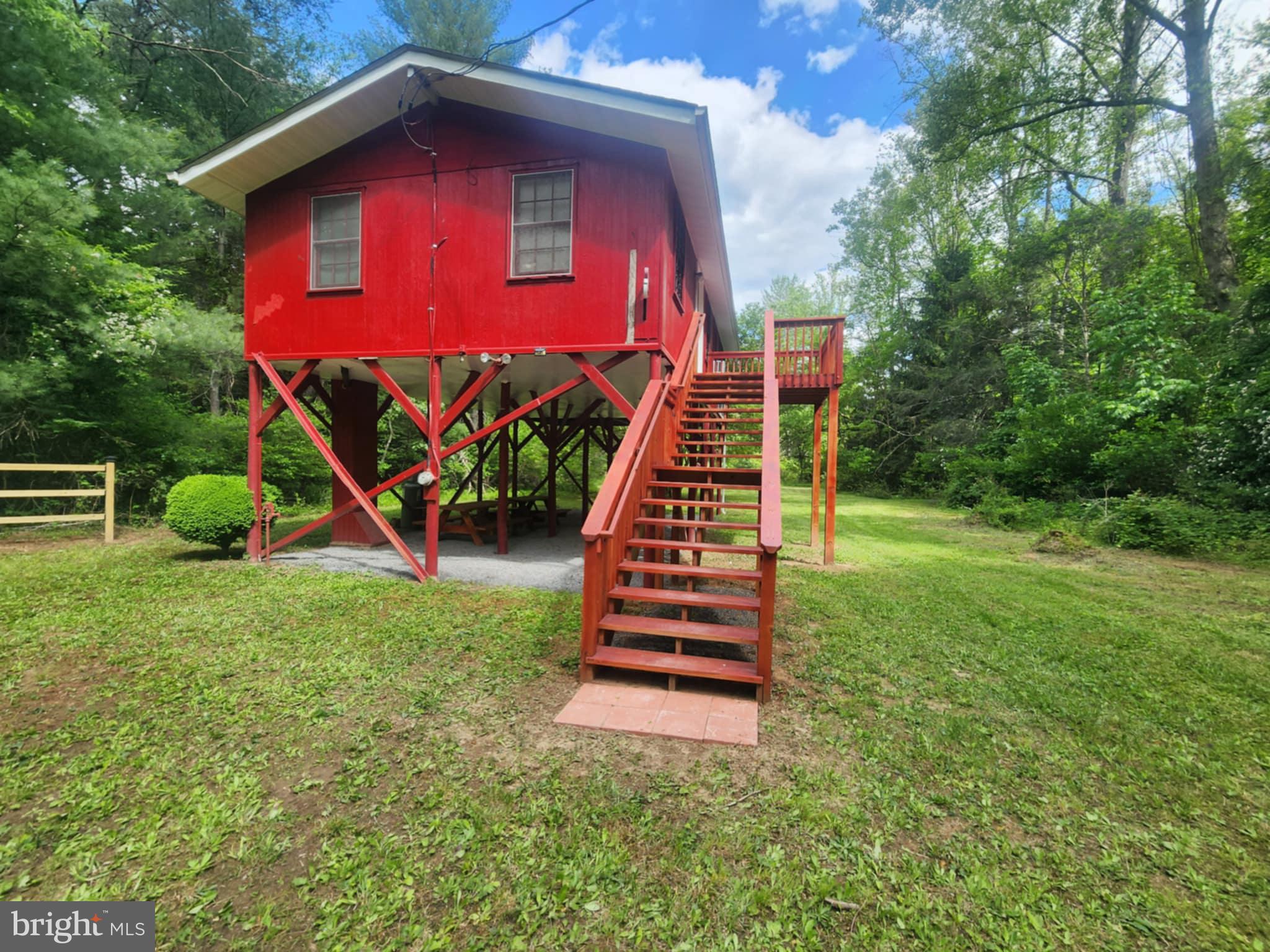 CACAPON HILLS - Residential