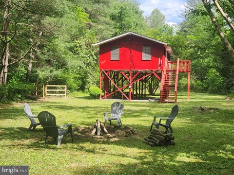 1615 KILGORE ROAD PAW PAW WV 25434