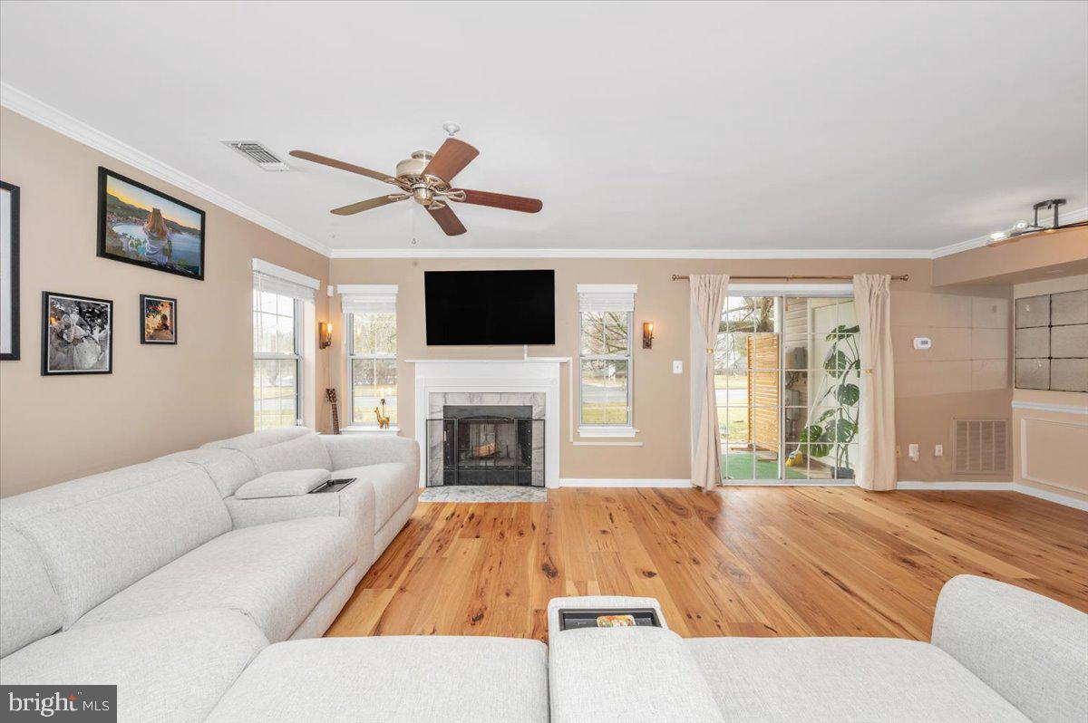 19948 GATESHEAD CIRCLE 76