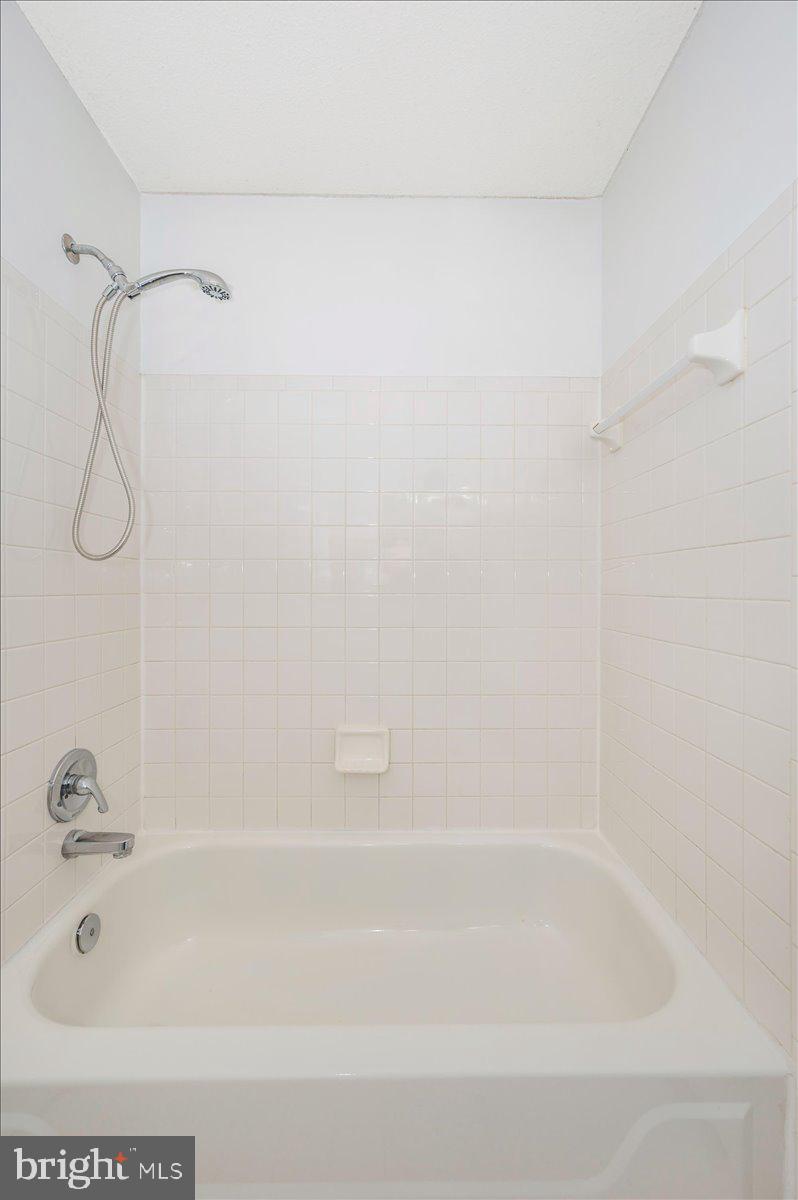 DECOVERLY - Residential