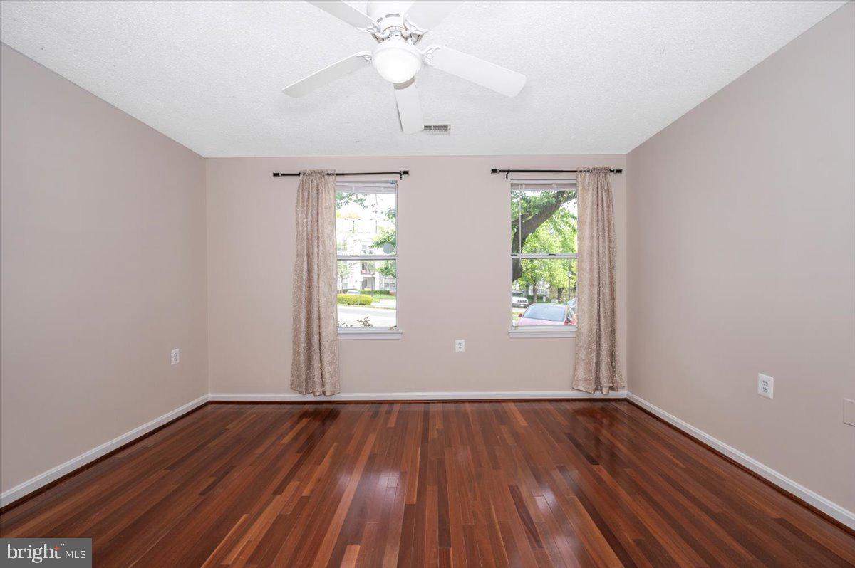 DECOVERLY - Residential