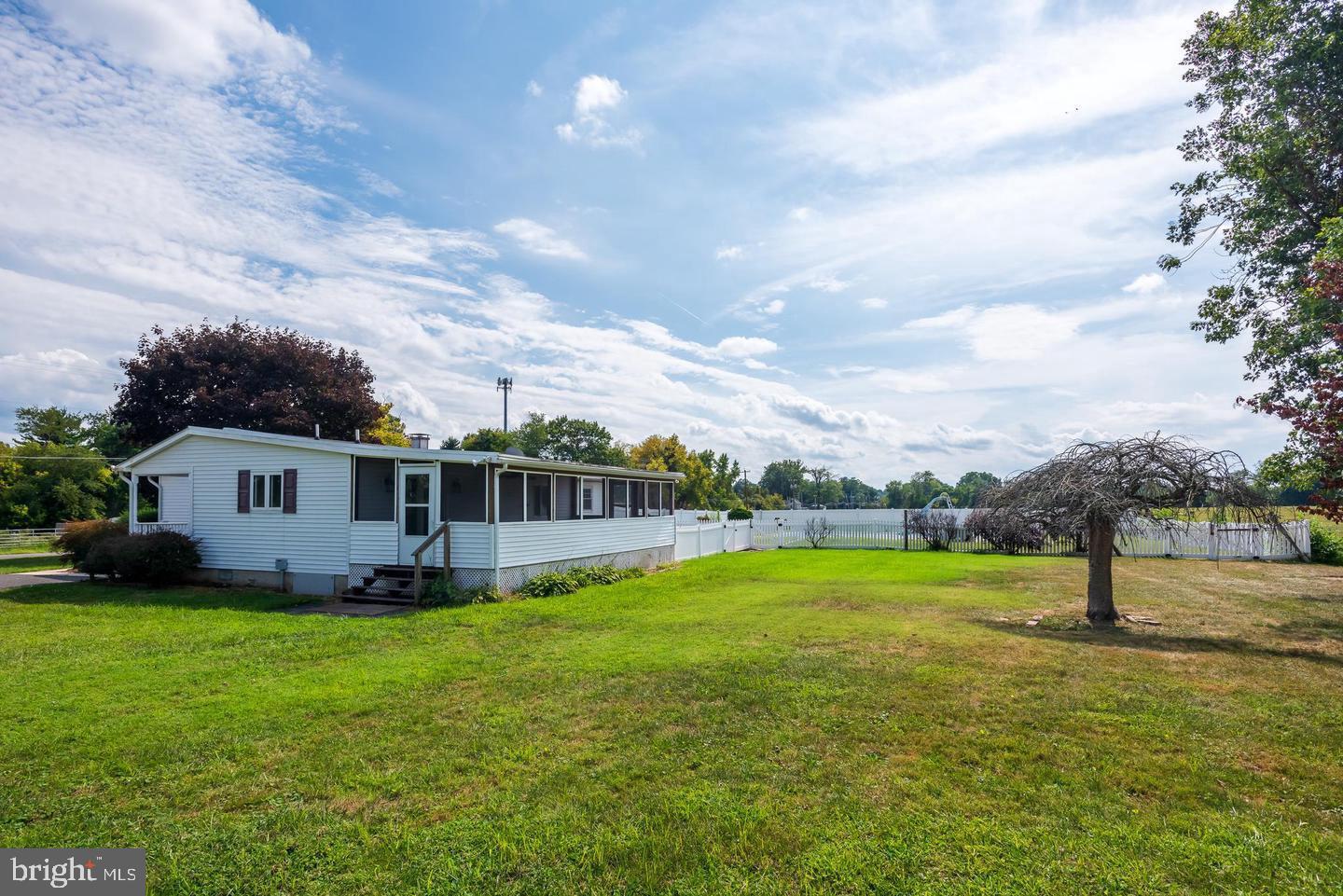 1133 KINGS HIGHWAY