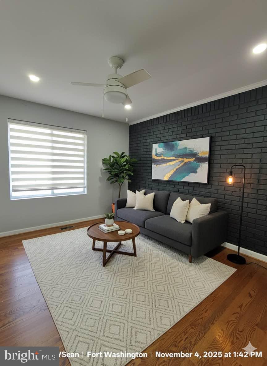 TANTALLON NORTH - Residential Lease