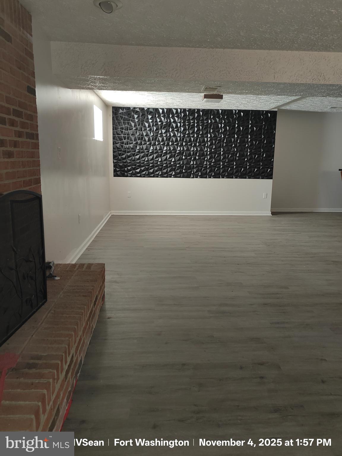 TANTALLON NORTH - Residential Lease