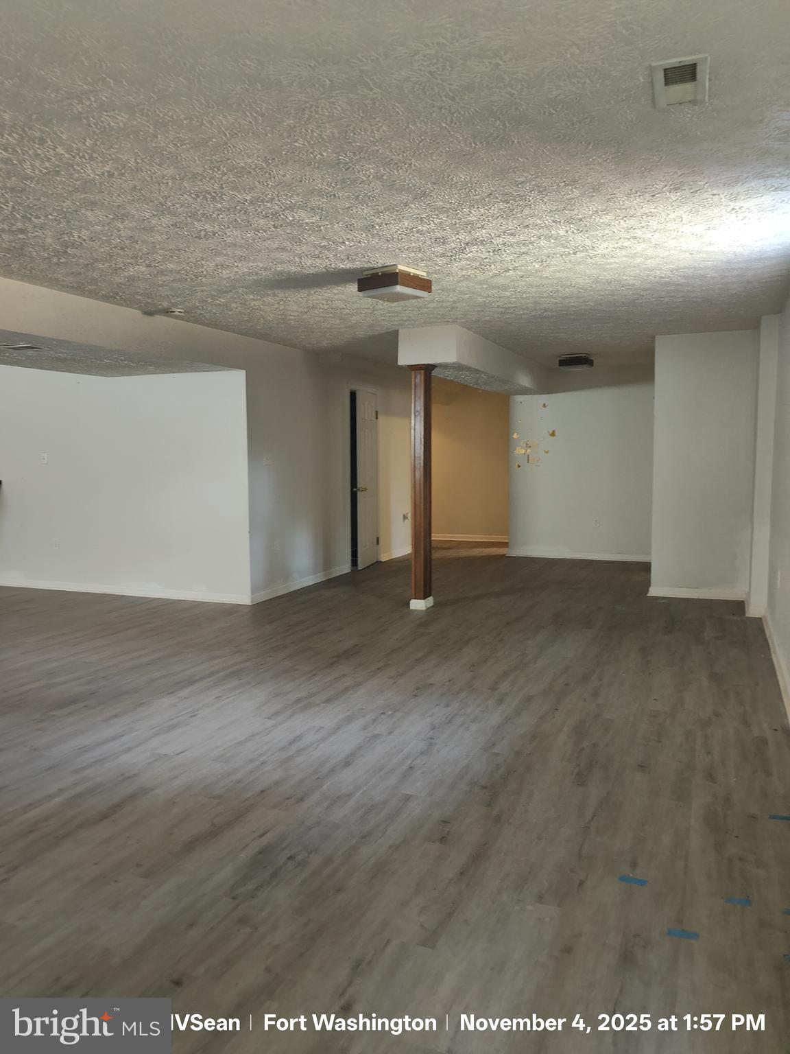 TANTALLON NORTH - Residential Lease