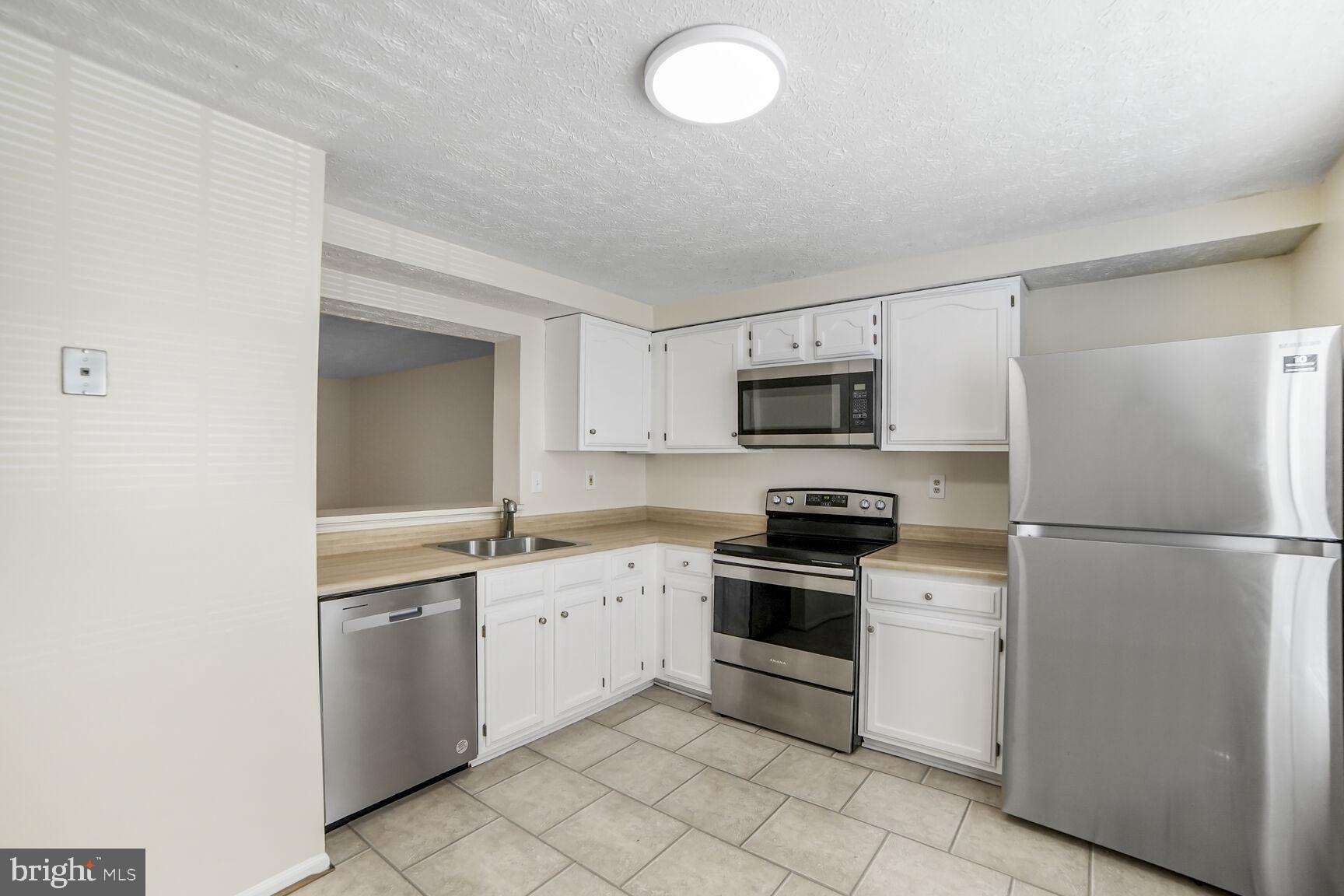 BOWLING BROOK FARMS - Residential Lease