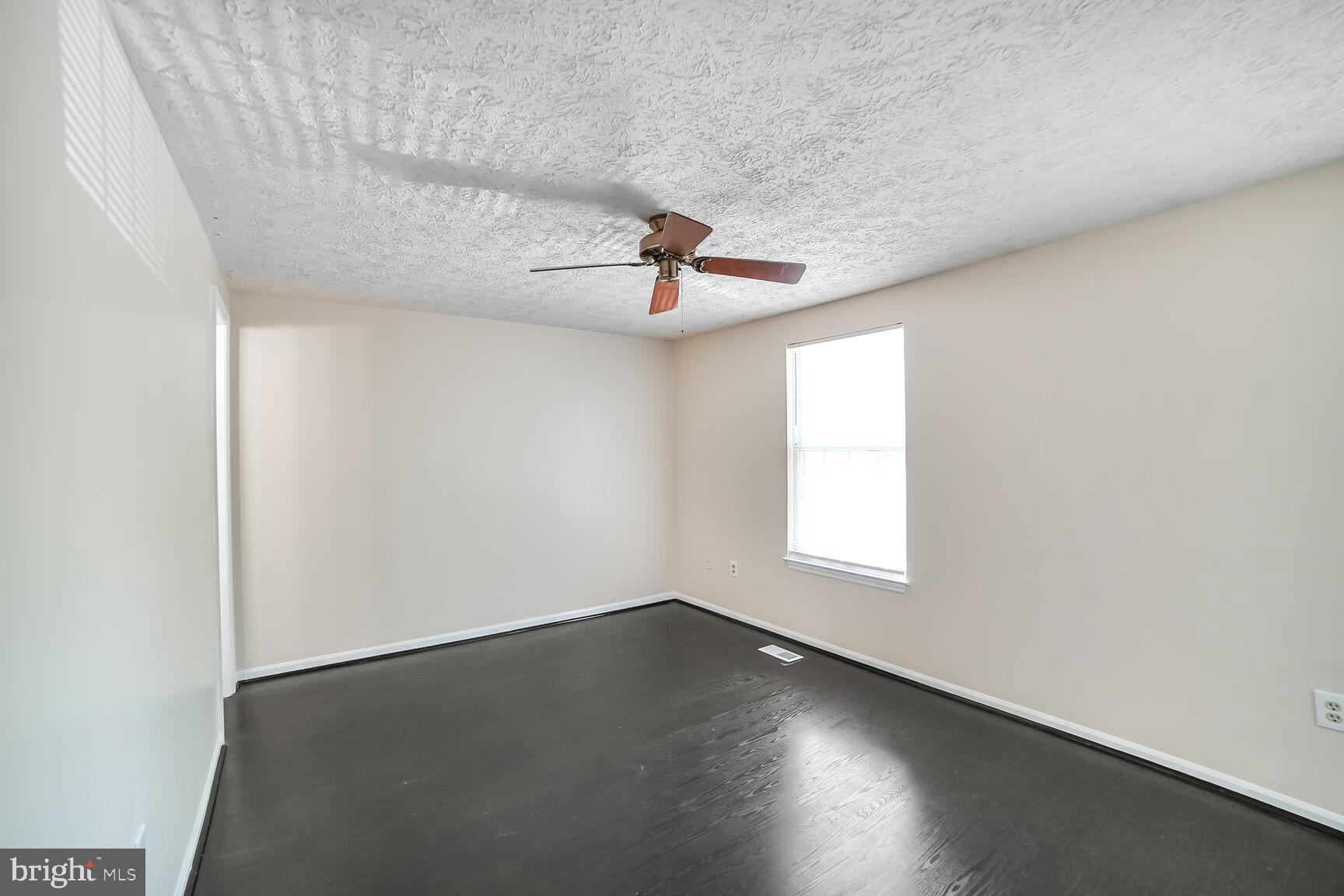 BOWLING BROOK FARMS - Residential Lease