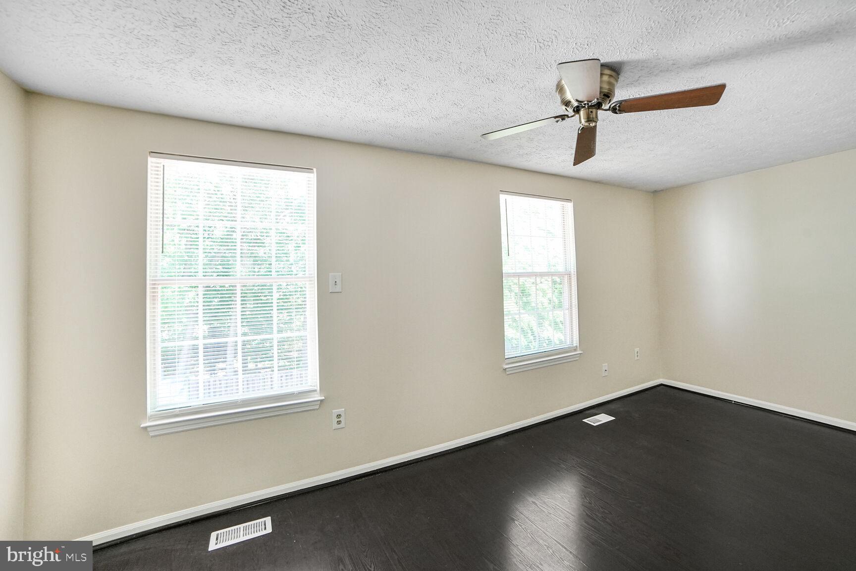 BOWLING BROOK FARMS - Residential Lease