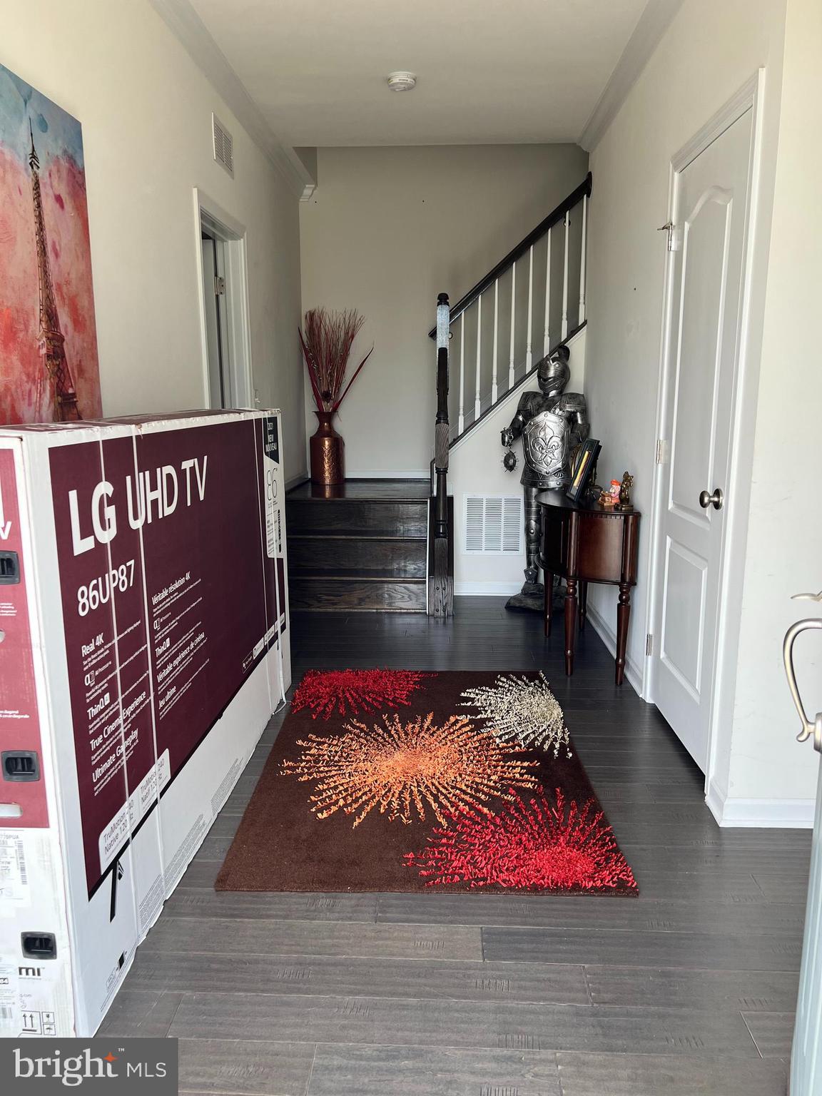 LOUDOUN VALLEY ESTATES 2 - Residential Lease