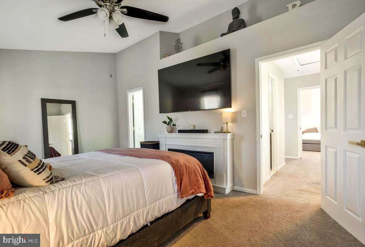 BOWIE NEW TOWN CENTER - Residential