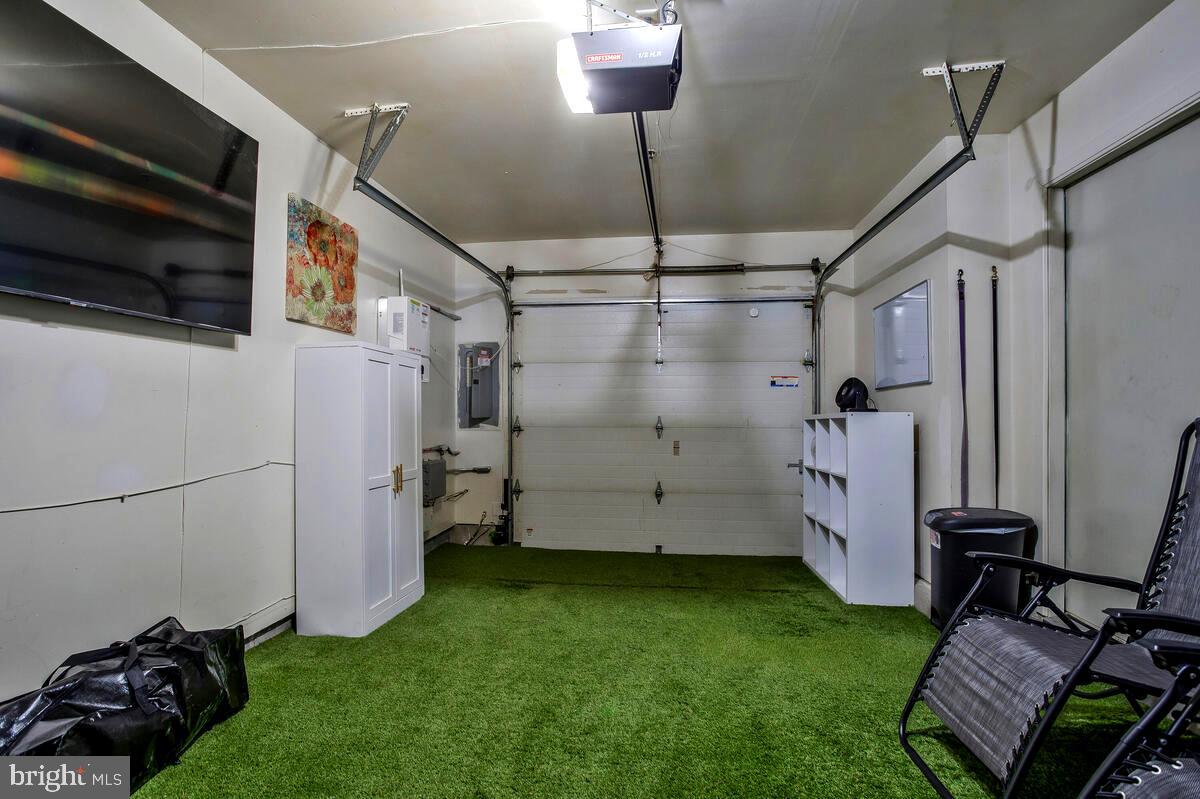 BOWIE NEW TOWN CENTER - Residential