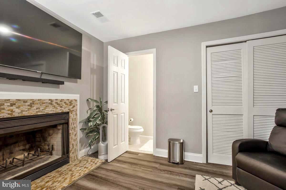 BOWIE NEW TOWN CENTER - Residential